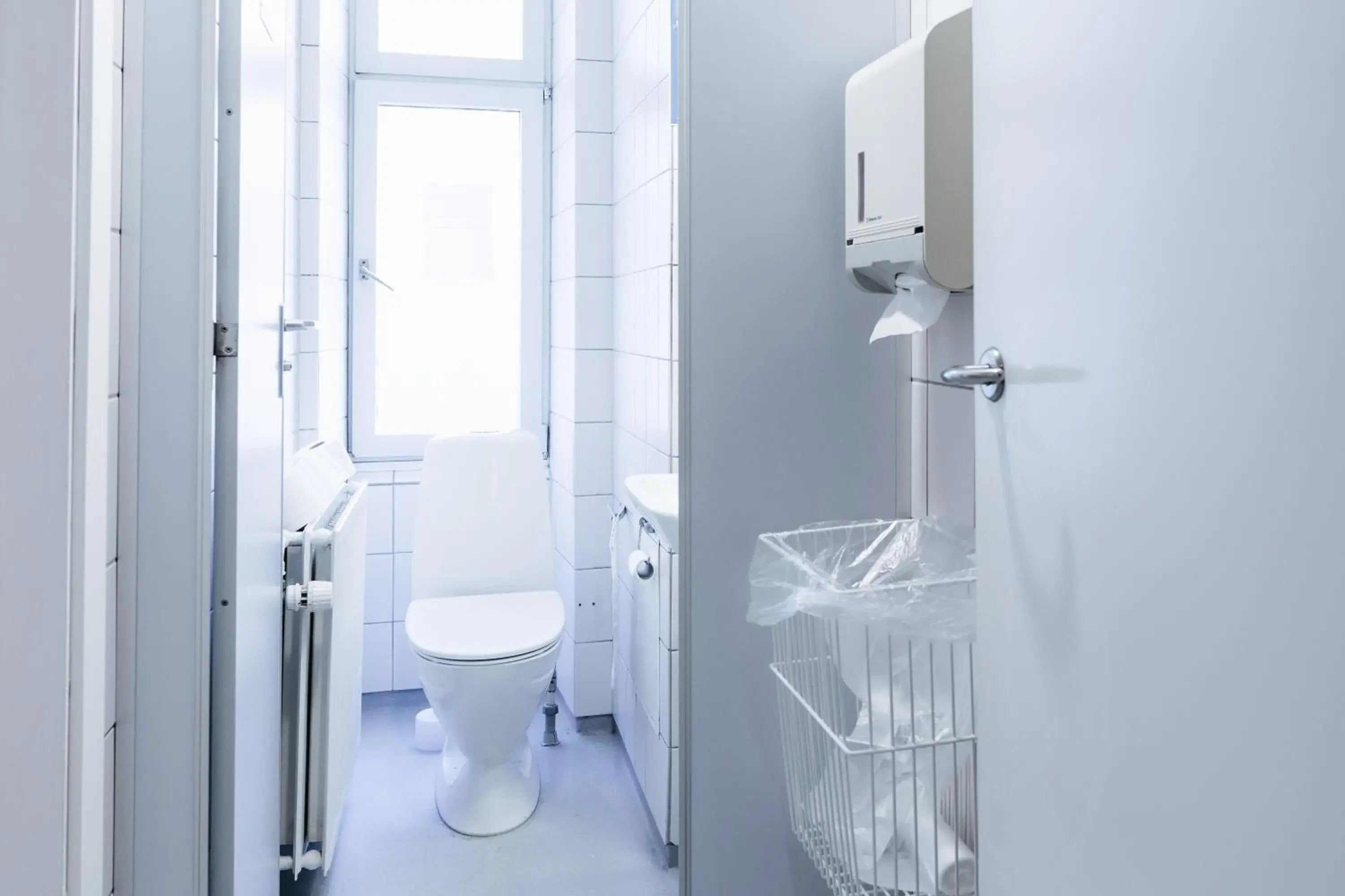 Economy Double Room with Shared Bathroom in City Hotel Nebo Economy Double Room with Shared Bathroom in City Hotel Nebo