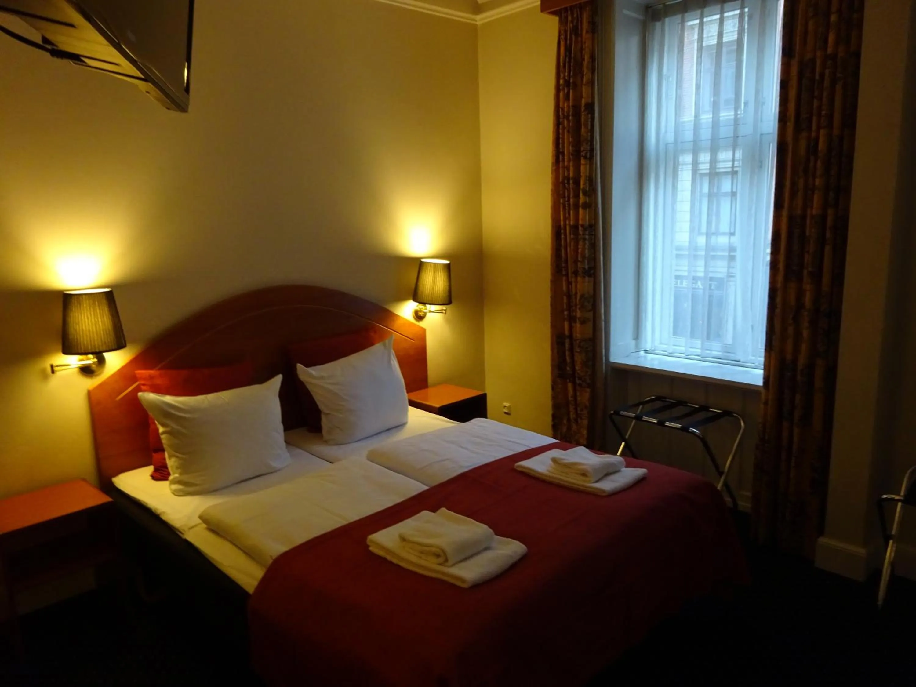 Photo of the whole room, Bed in City Hotel Nebo