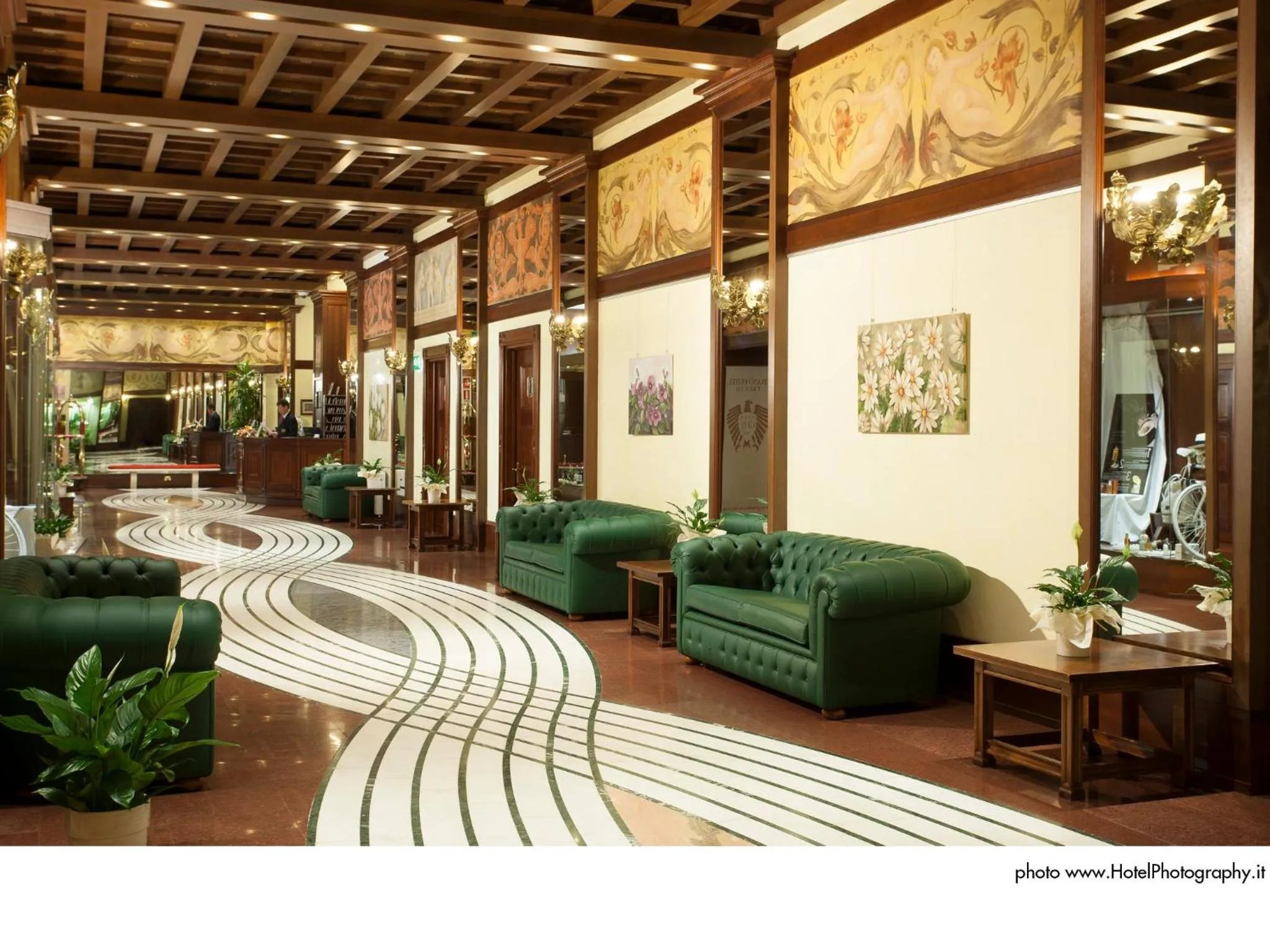 Lobby or reception in Grand Hotel Trento