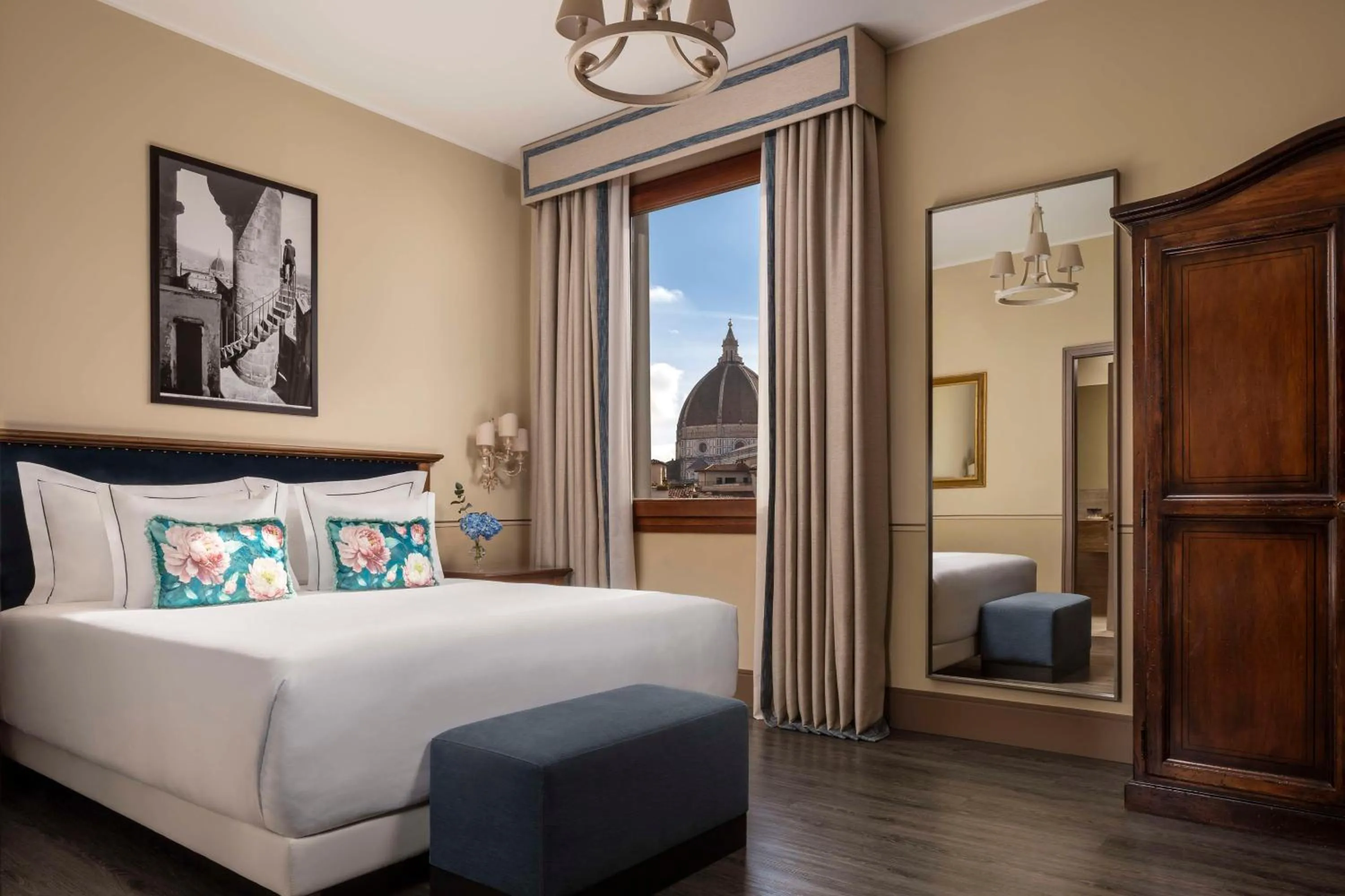 Bedroom, Bed in Tivoli Palazzo Gaddi Firenze Hotel