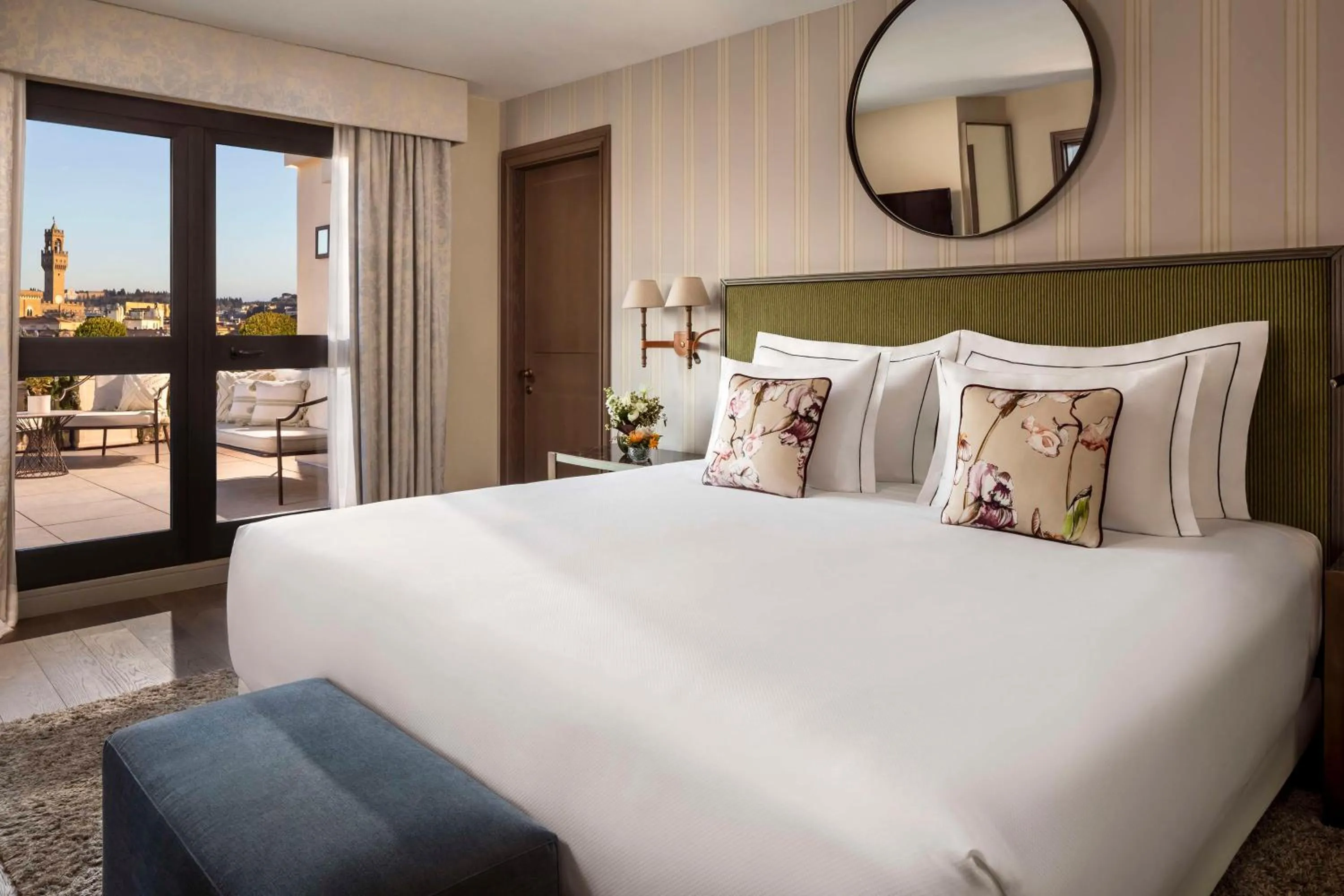 Photo of the whole room, Bed in Tivoli Palazzo Gaddi Firenze Hotel