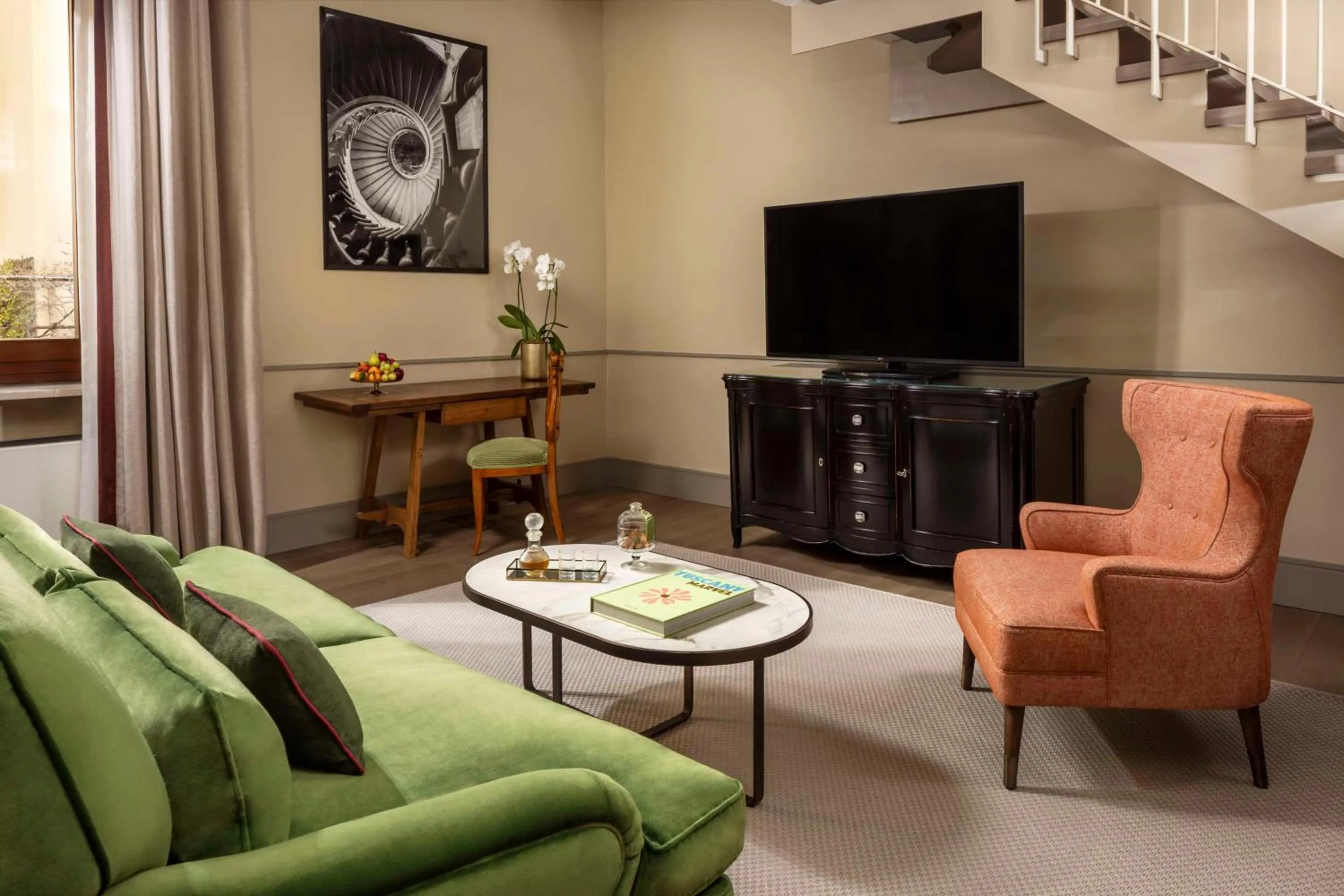 Photo of the whole room in Tivoli Palazzo Gaddi Firenze Hotel