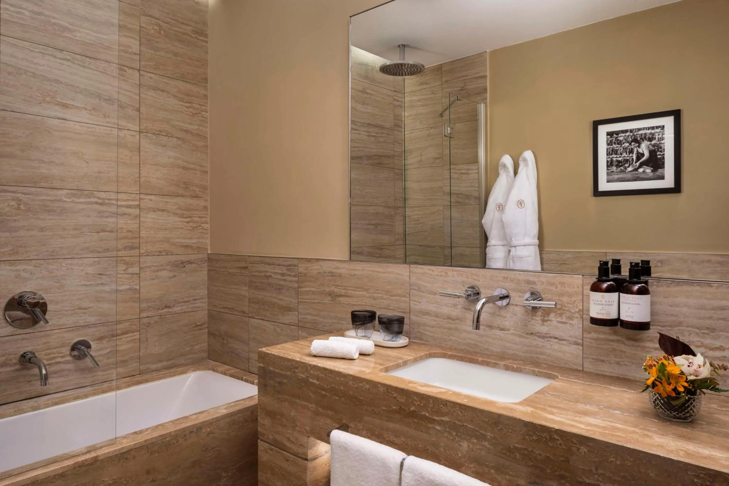 Bathroom in Tivoli Palazzo Gaddi Firenze Hotel