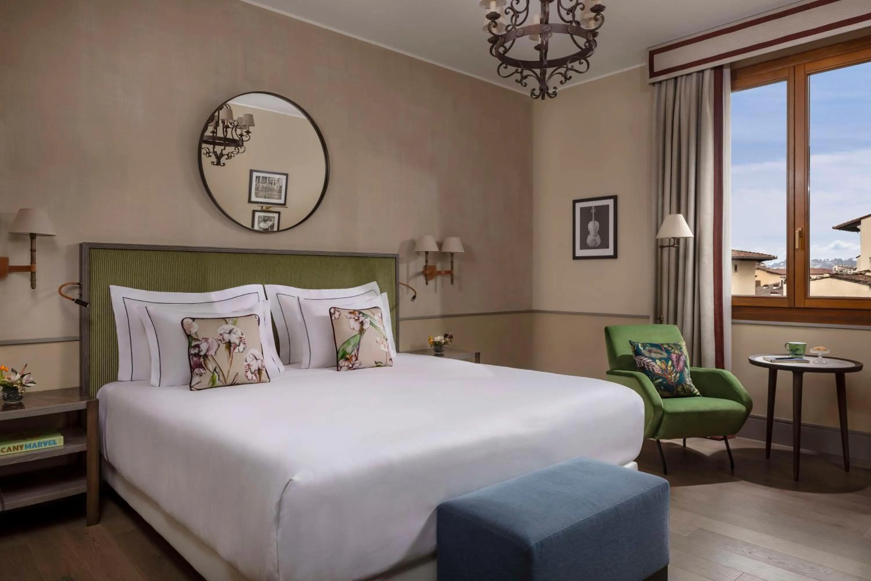 Bedroom, Bed in Tivoli Palazzo Gaddi Firenze Hotel