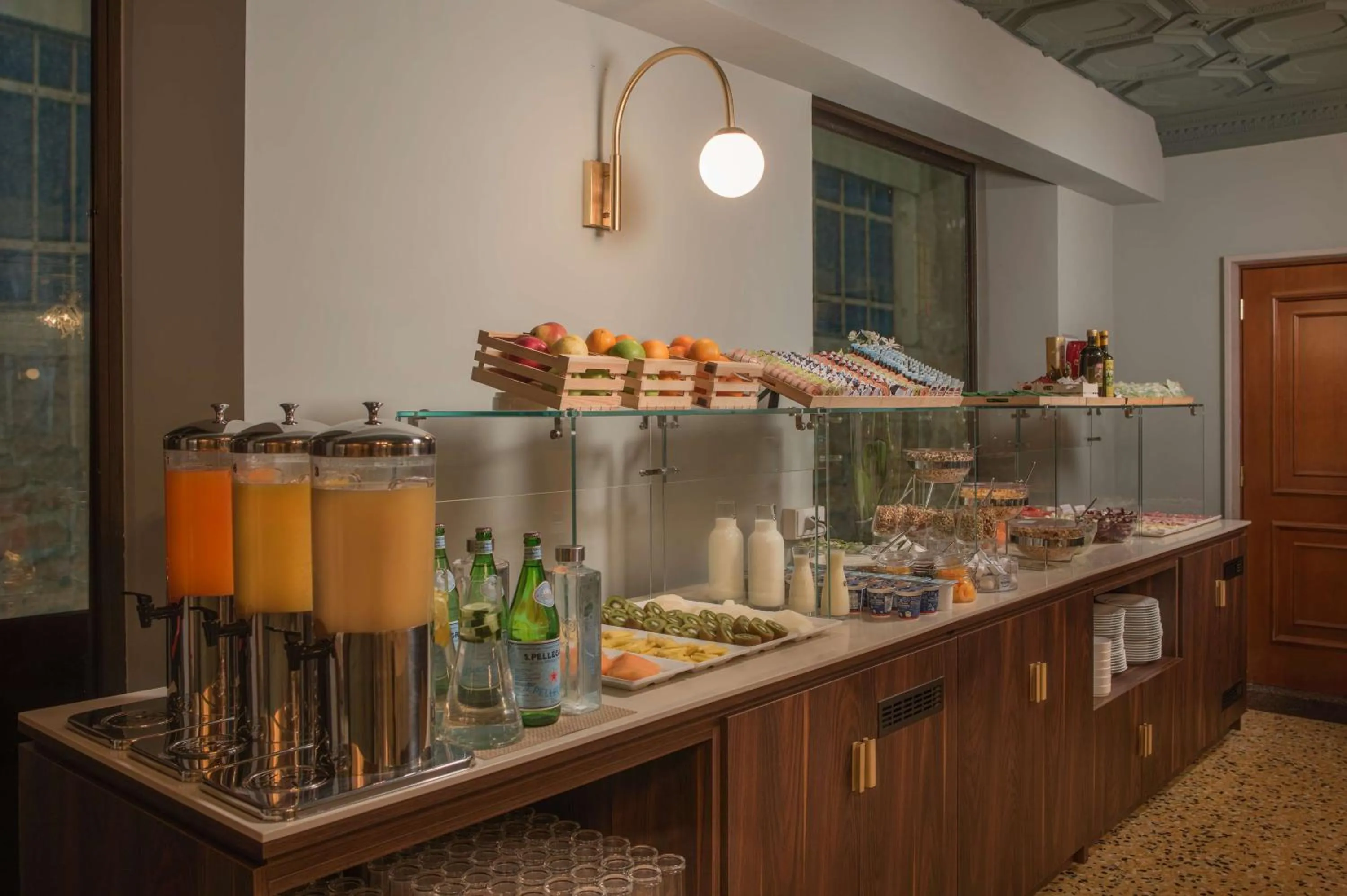 Breakfast in NH Venezia Santa Lucia