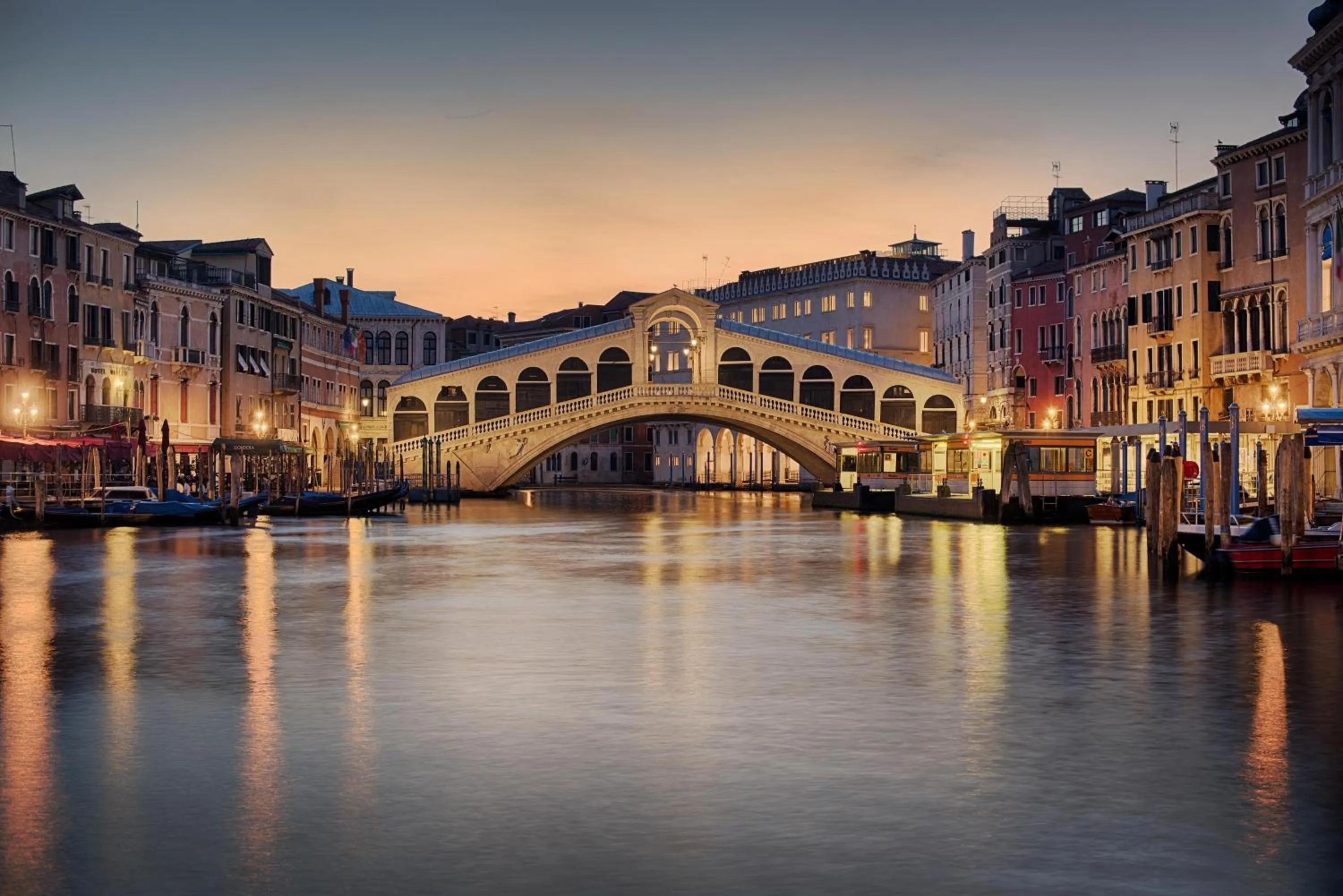 Property building in NH Venezia Santa Lucia