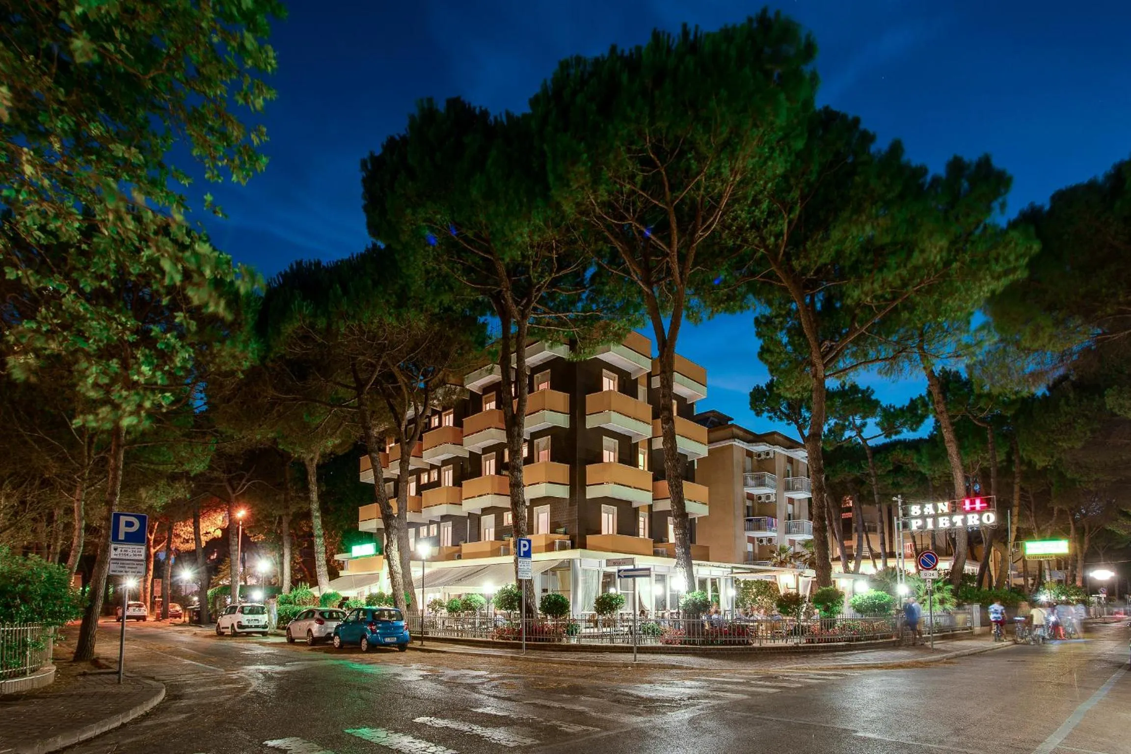 Facade/entrance in Hotel San Pietro