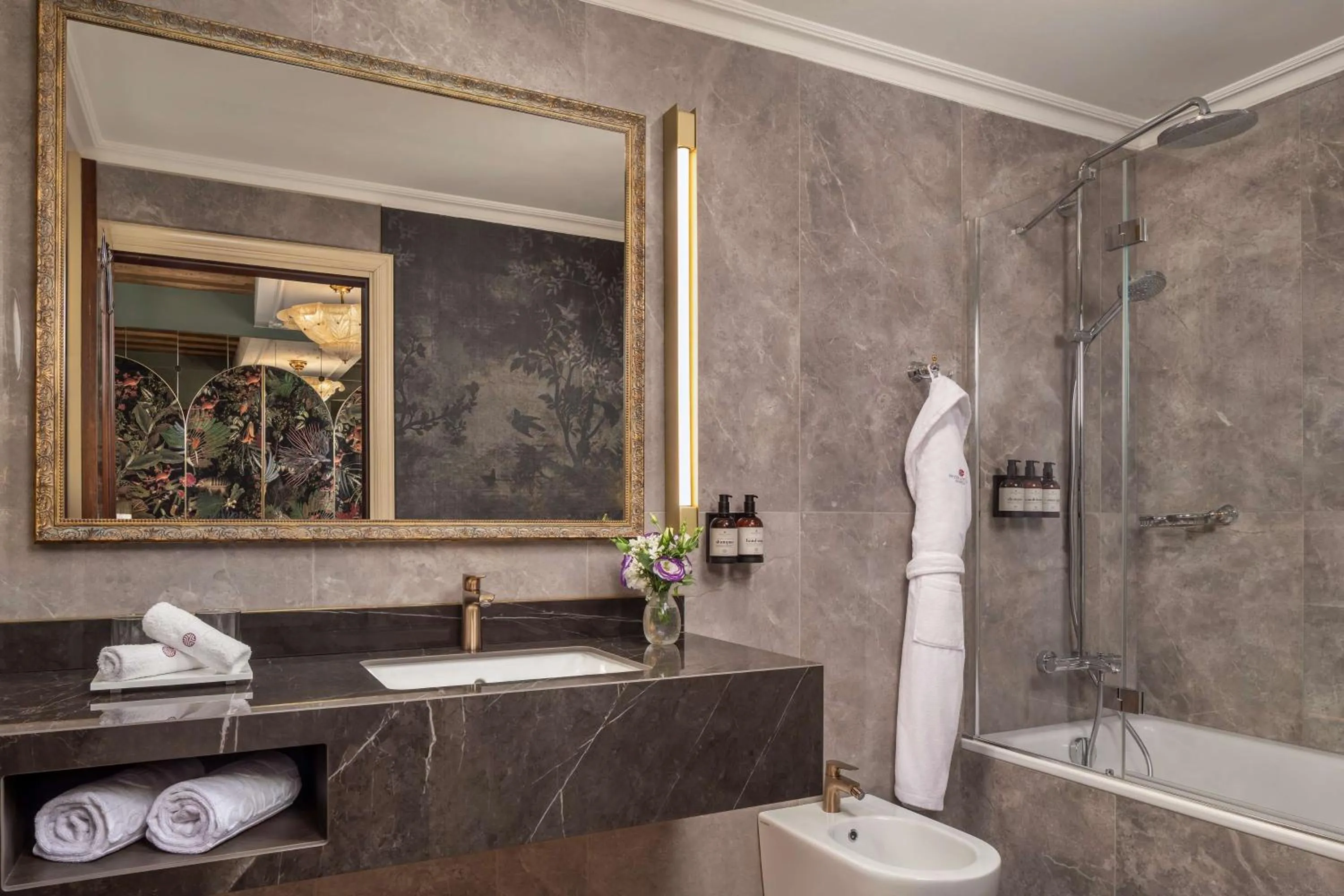 Bathroom in NH Collection Grand Hotel Palazzo Dei Dogi