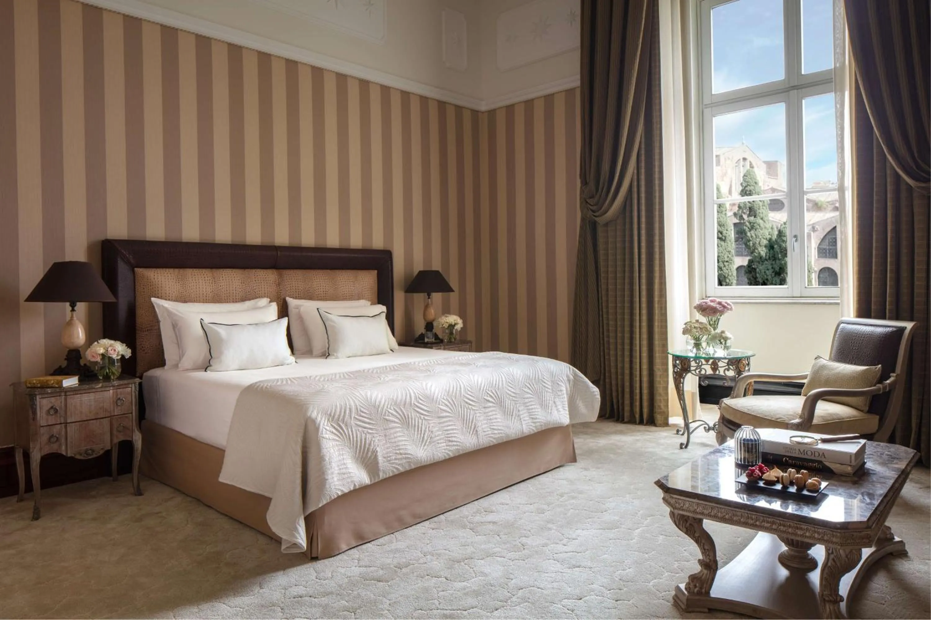 Bedroom, Bed in Anantara Palazzo Naiadi Rome Hotel - A Leading Hotel of the World