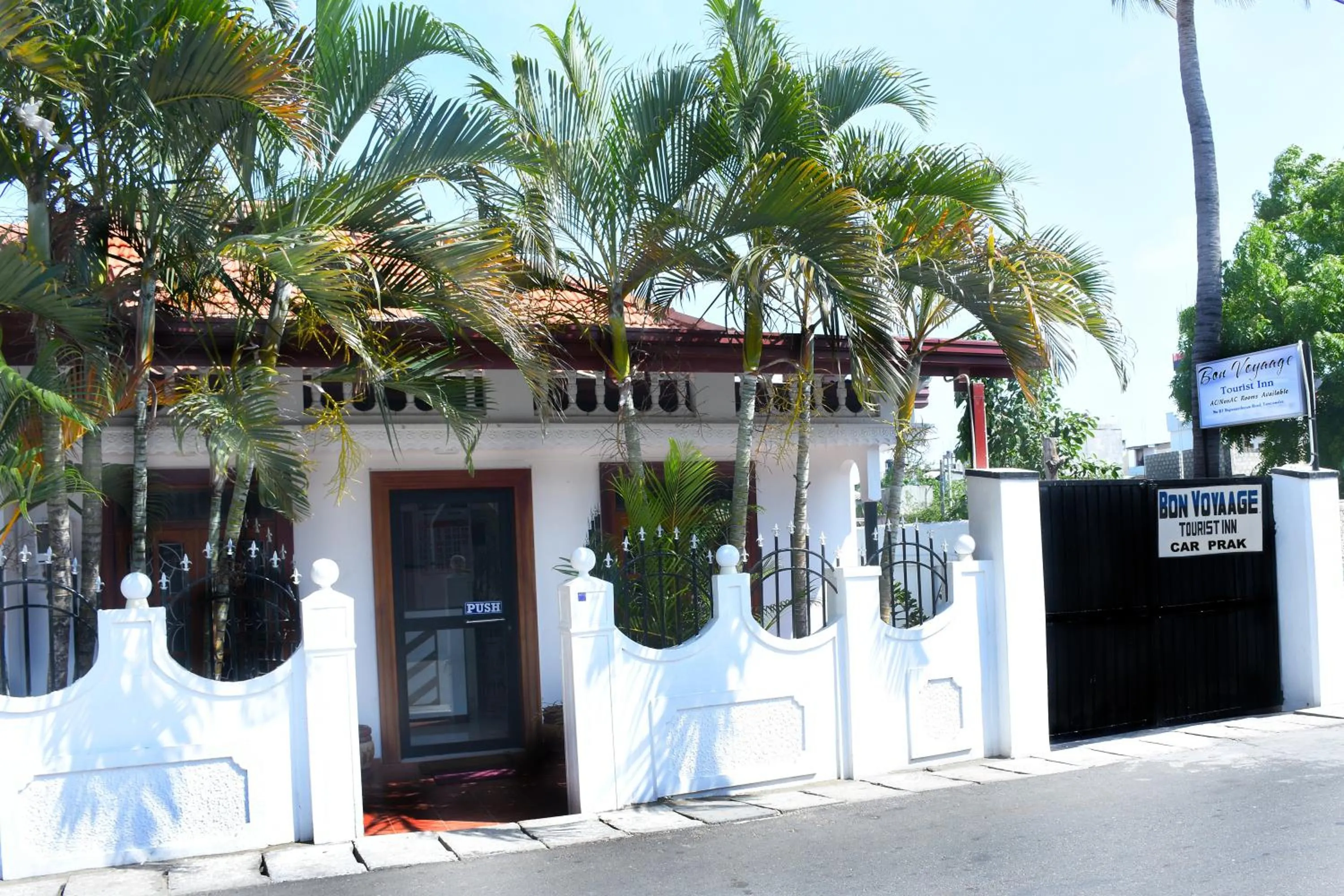 Bon Voyaage Tourist Inn