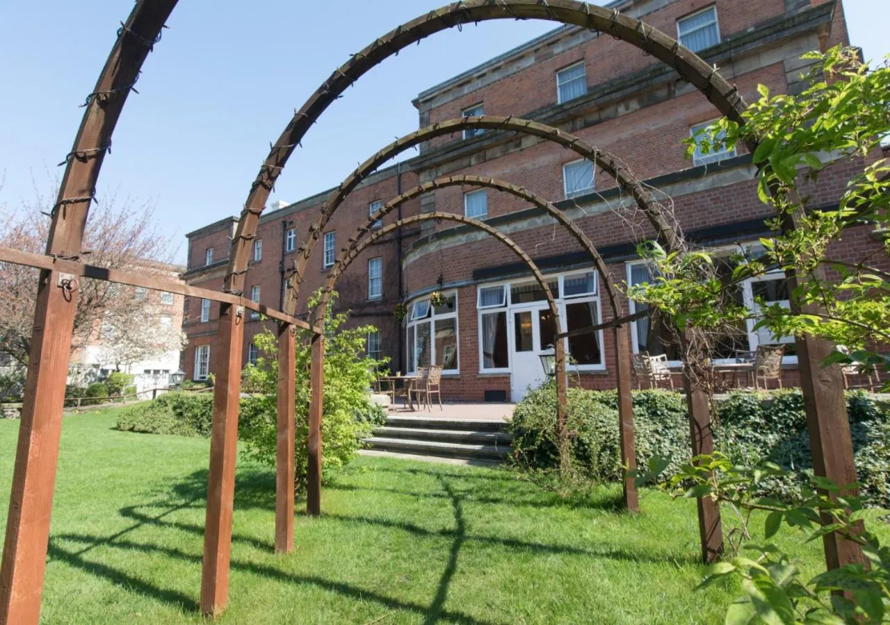 Property Building in Derby Midland Hotel, BW Signature Collection