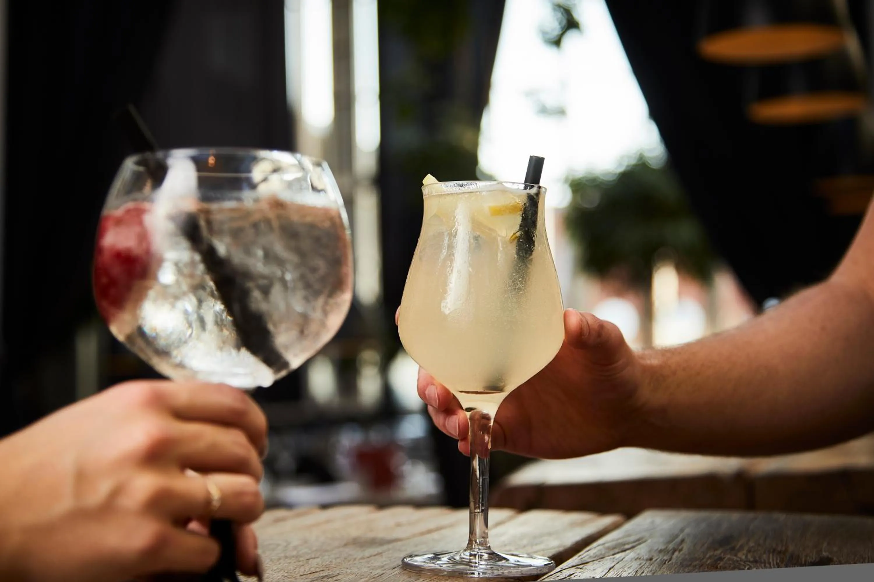 Lounge or bar in Best Western ToRVEhallerne