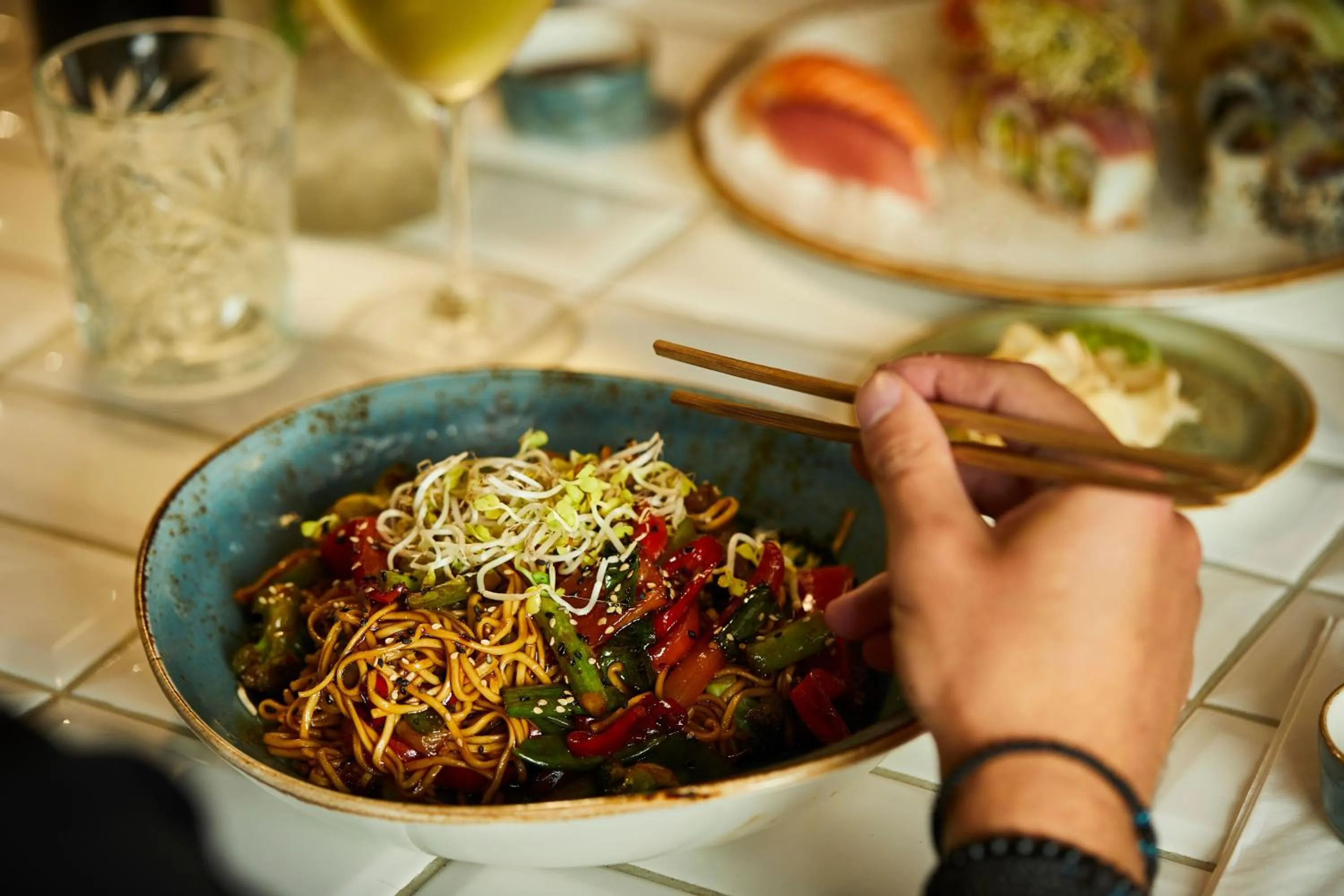 Restaurant/places to eat in Best Western ToRVEhallerne