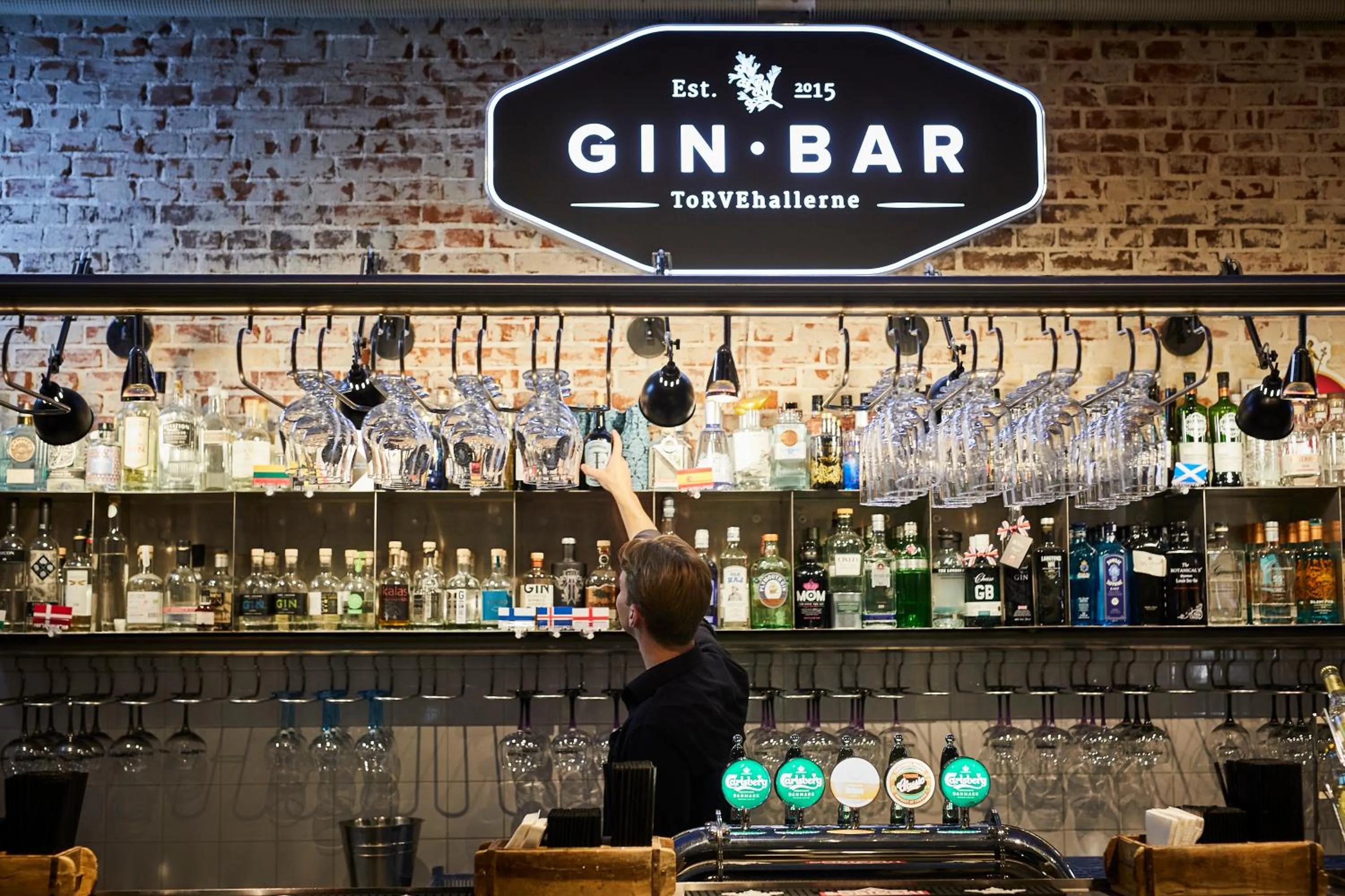 Lounge or bar in Best Western ToRVEhallerne