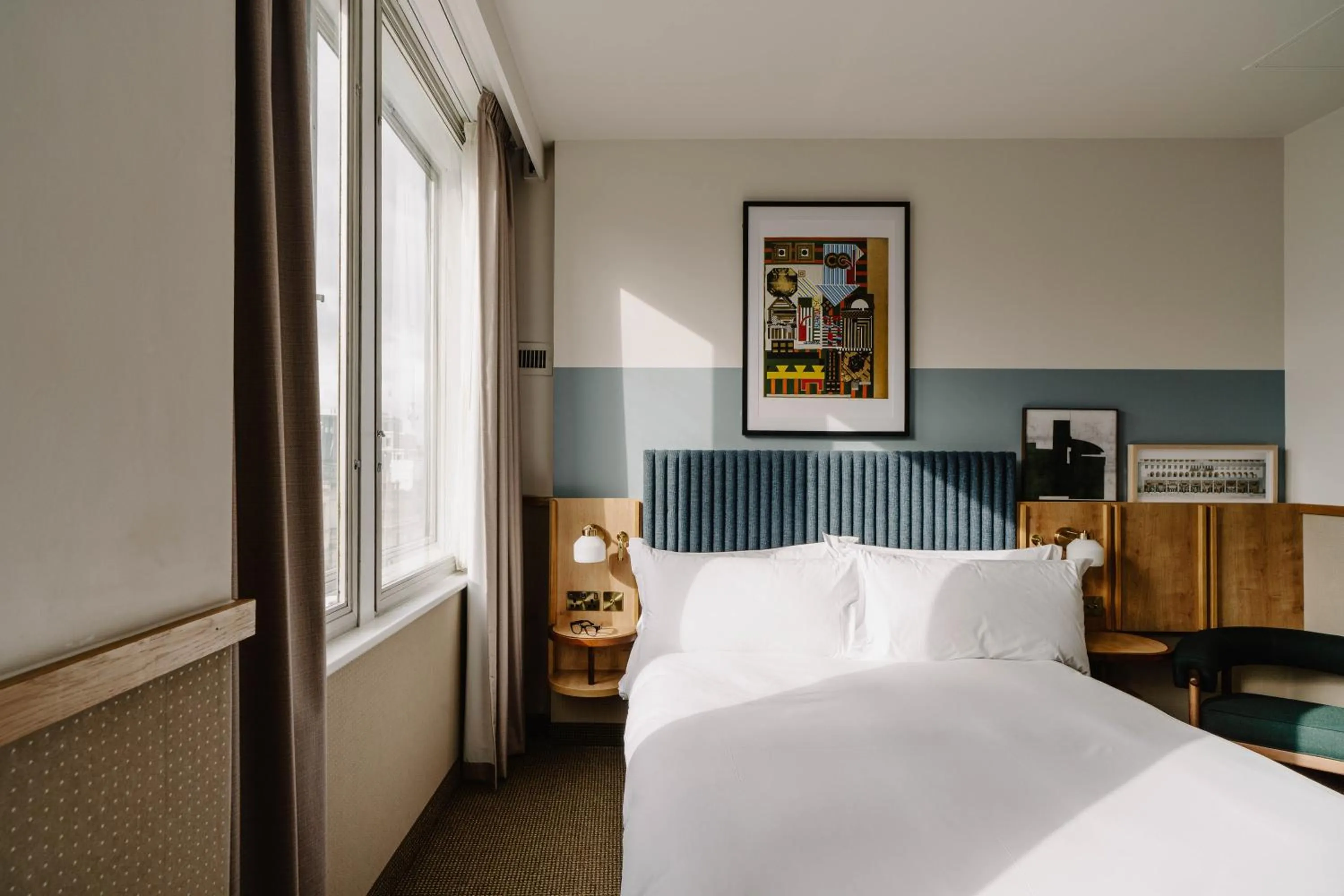 Bedroom, Bed in Club Quarters Hotel London City, London