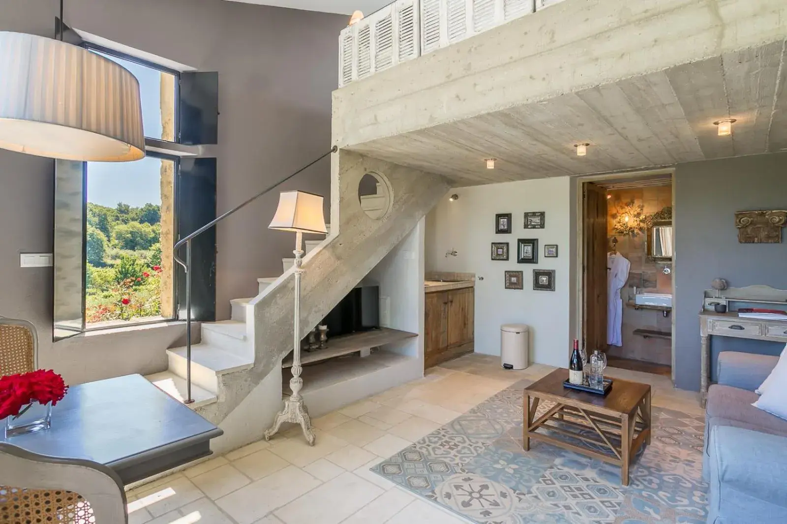 Apartment - Split Level in Domaine Les Roullets Apartment - Split Level in Domaine Les Roullets