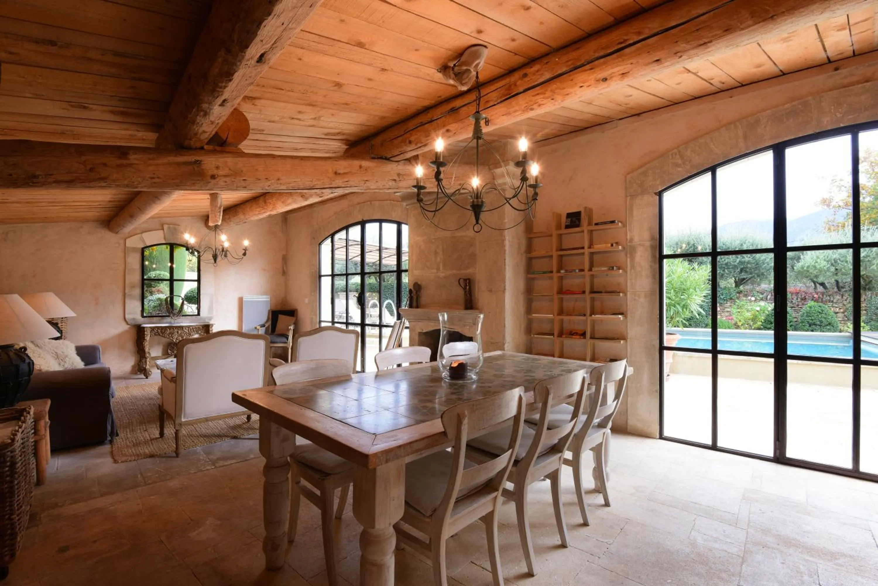 Communal lounge/ TV room in Domaine Les Roullets