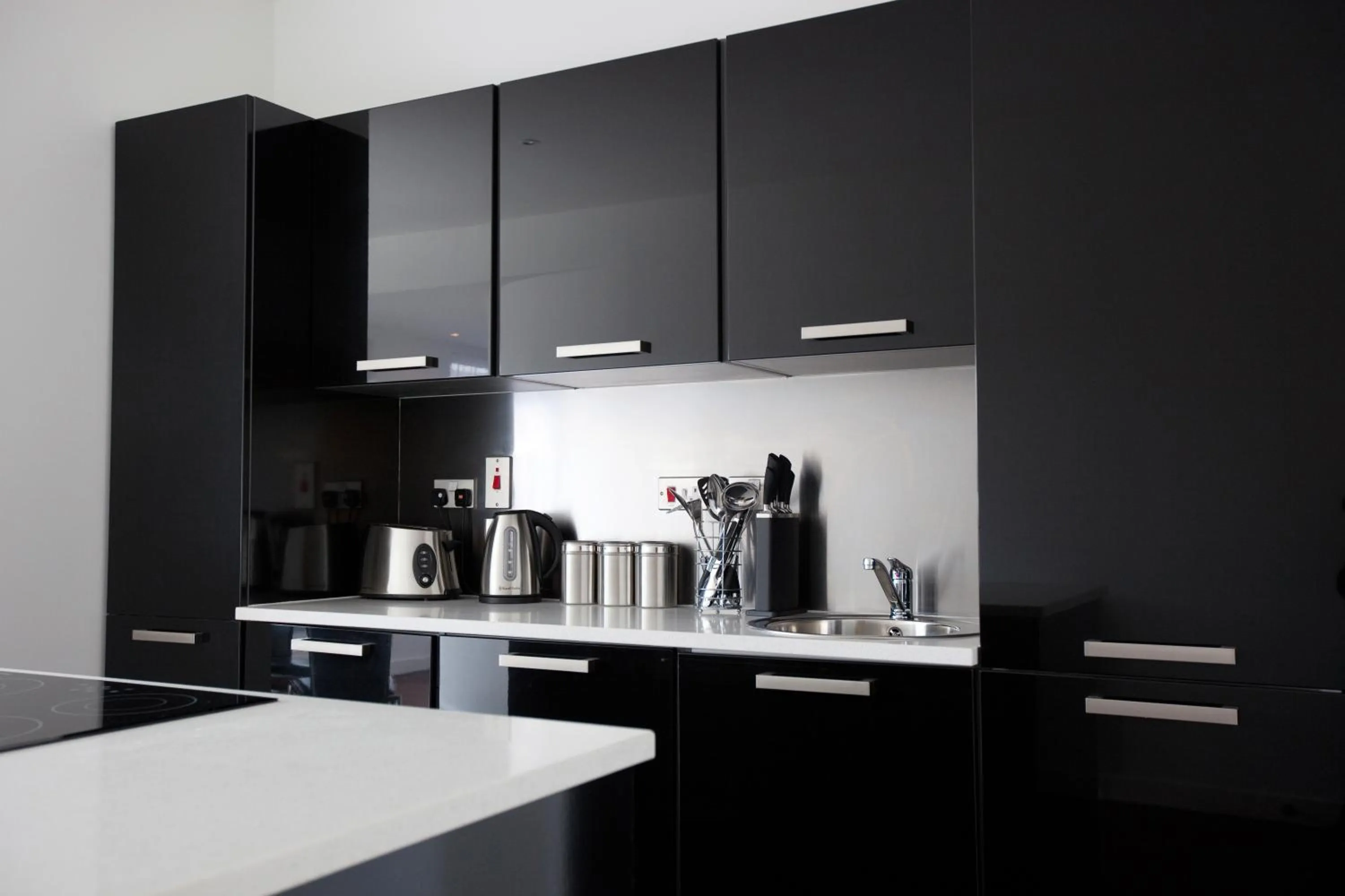 Coffee/tea facilities in The Spires Serviced Apartments Glasgow