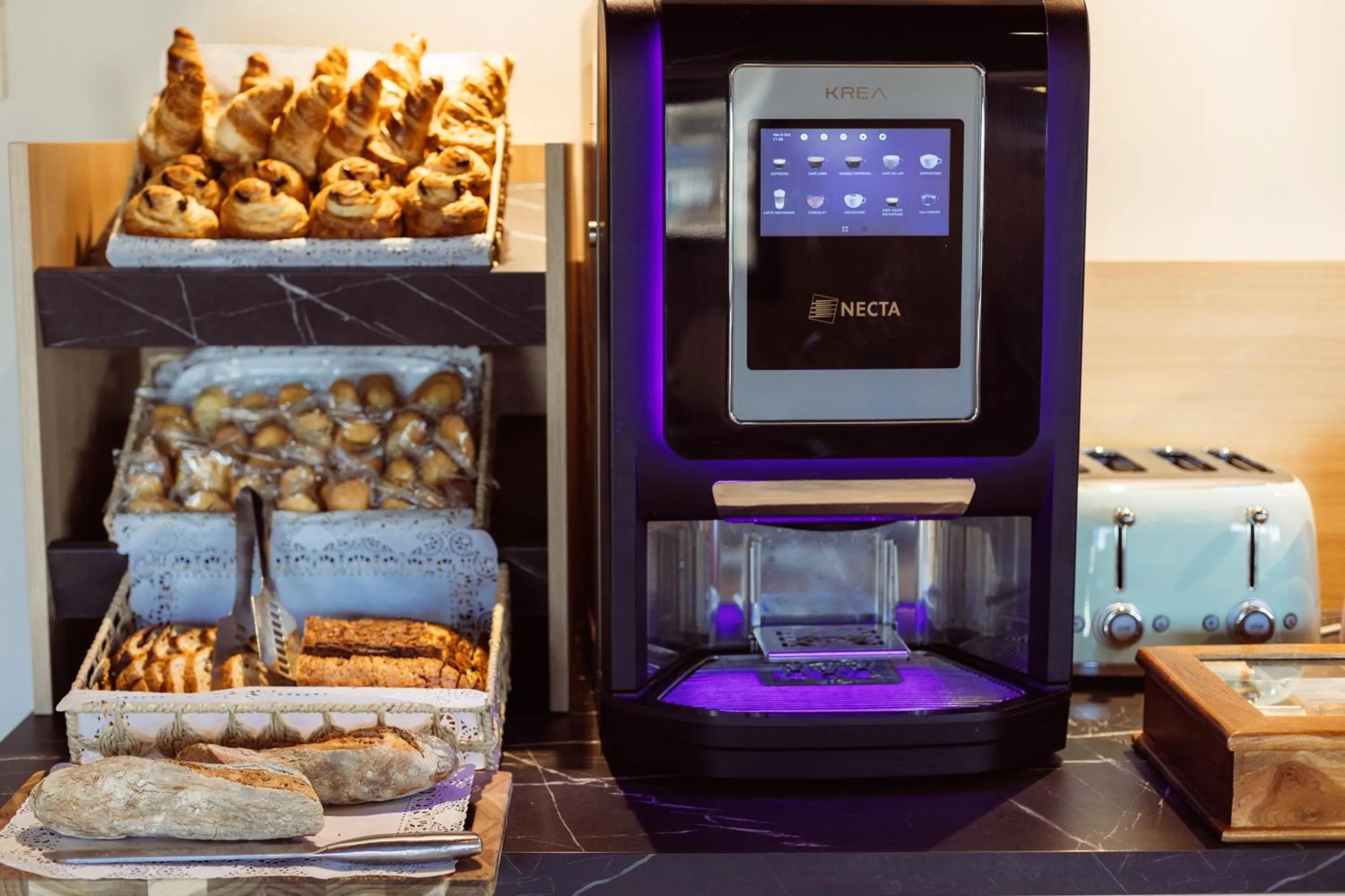 Buffet breakfast in KYRIAD DIRECT ORLEANS NORD - Cap Saran