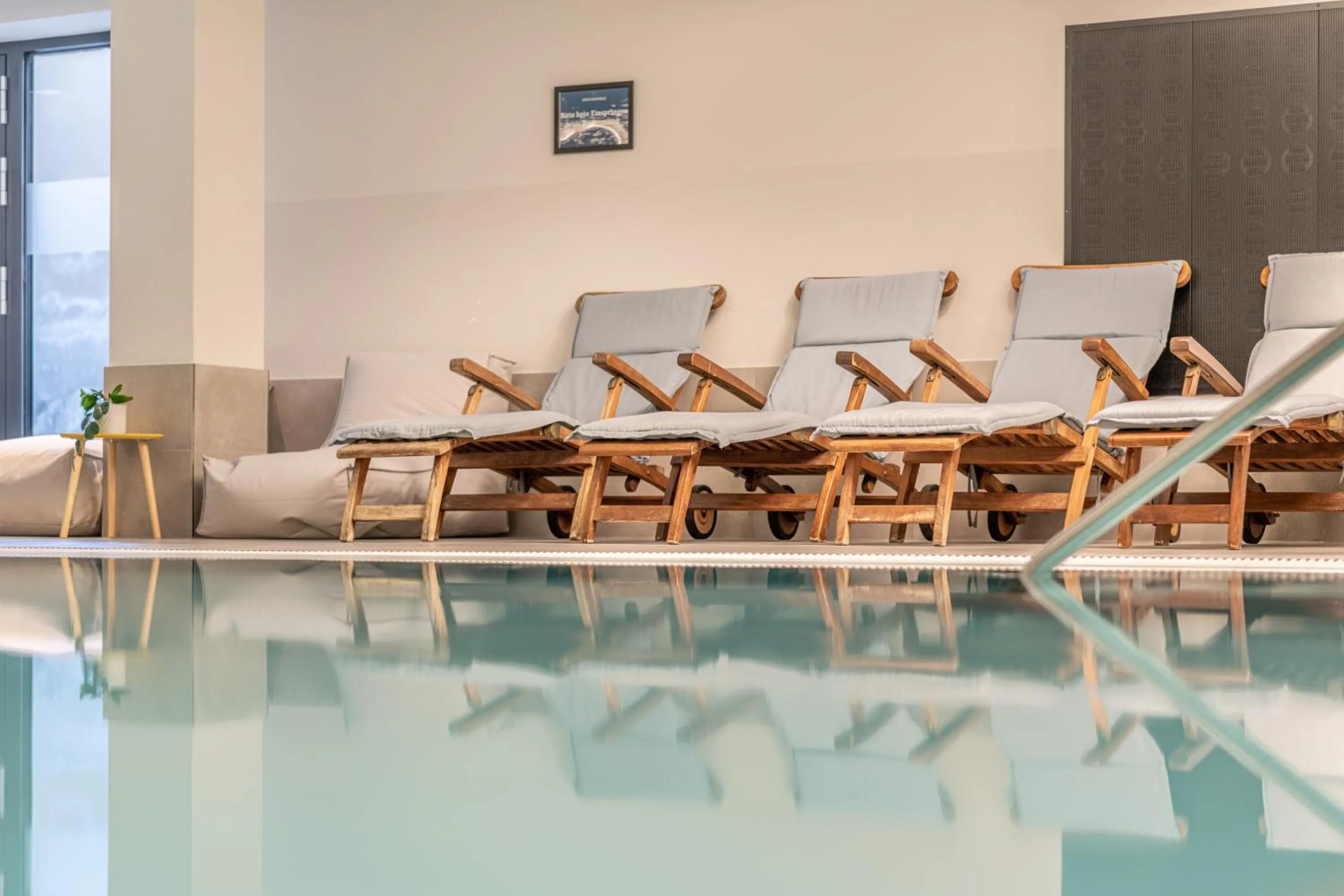 Swimming pool in Küstenperle Strandhotel & Spa