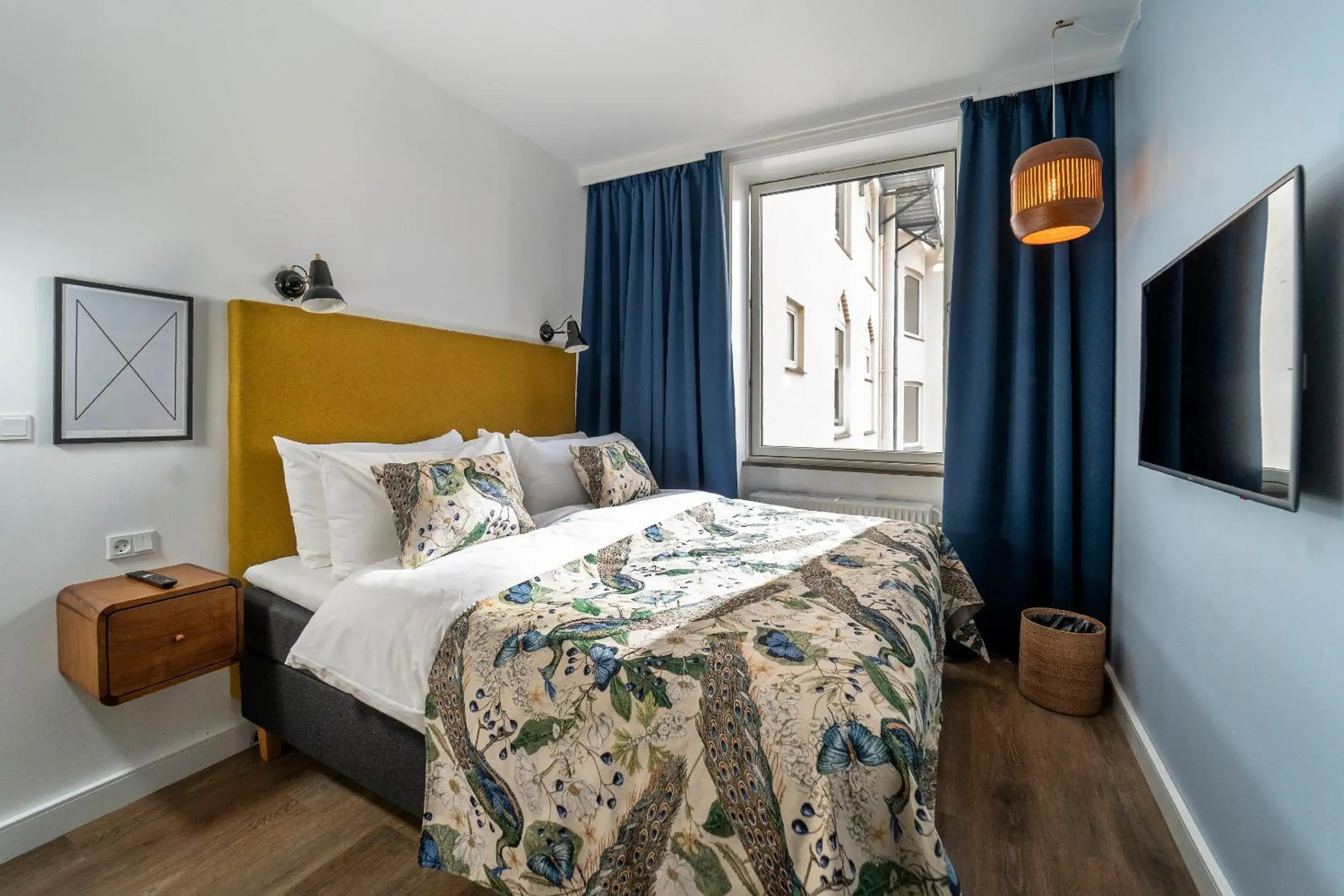 Standard Queen Room in Motel One Copenhagen Standard Queen Room in Motel One Copenhagen