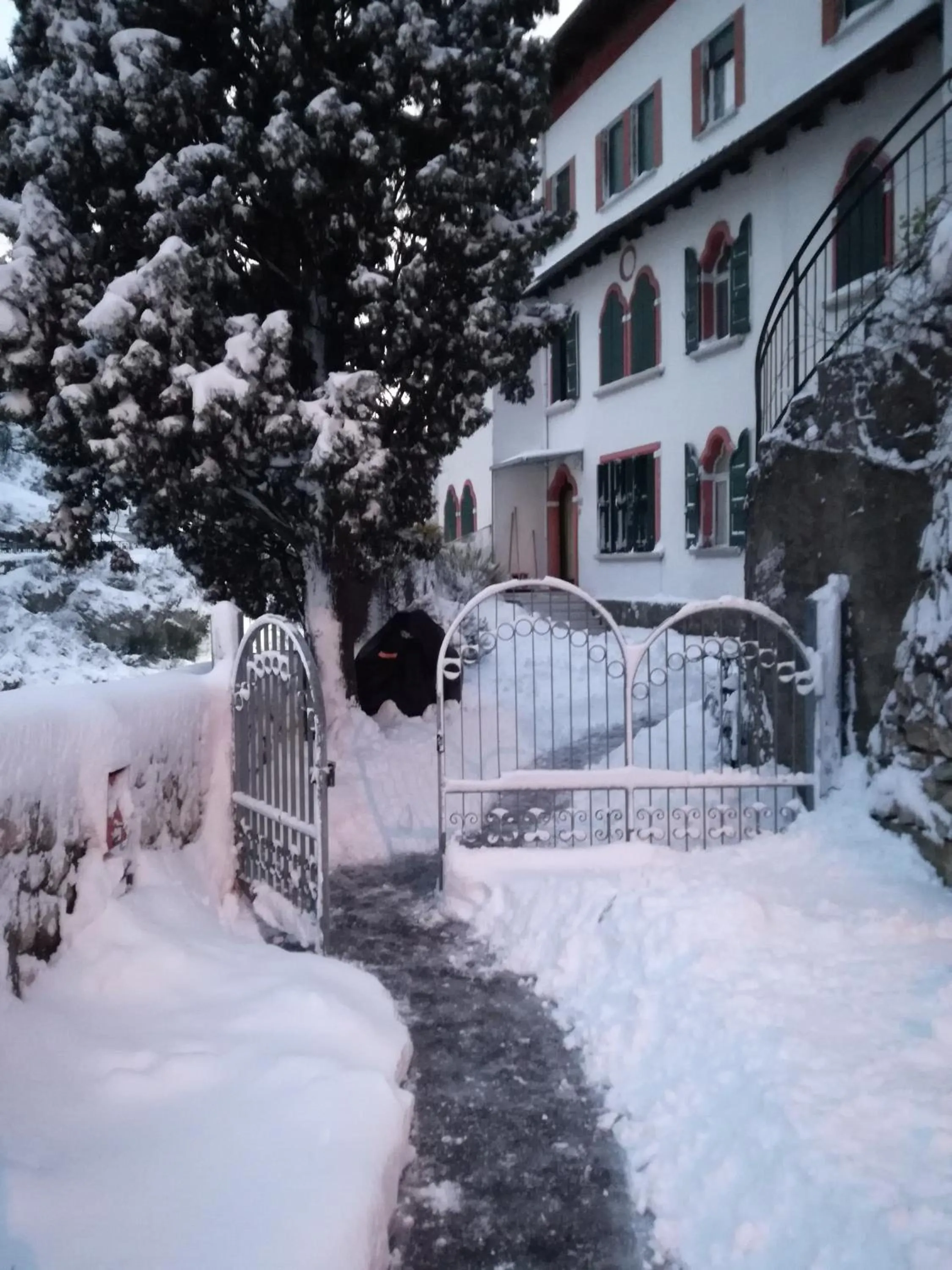 Property building in Garden Belvedere B&B