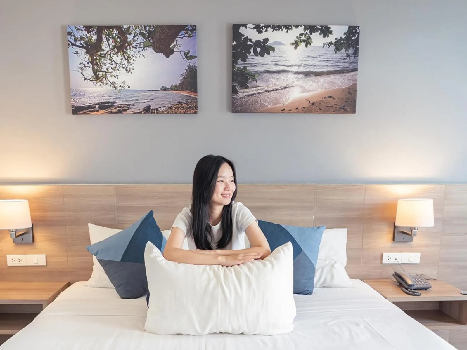 Bedroom, Bed in Blue Rabbit Hotel