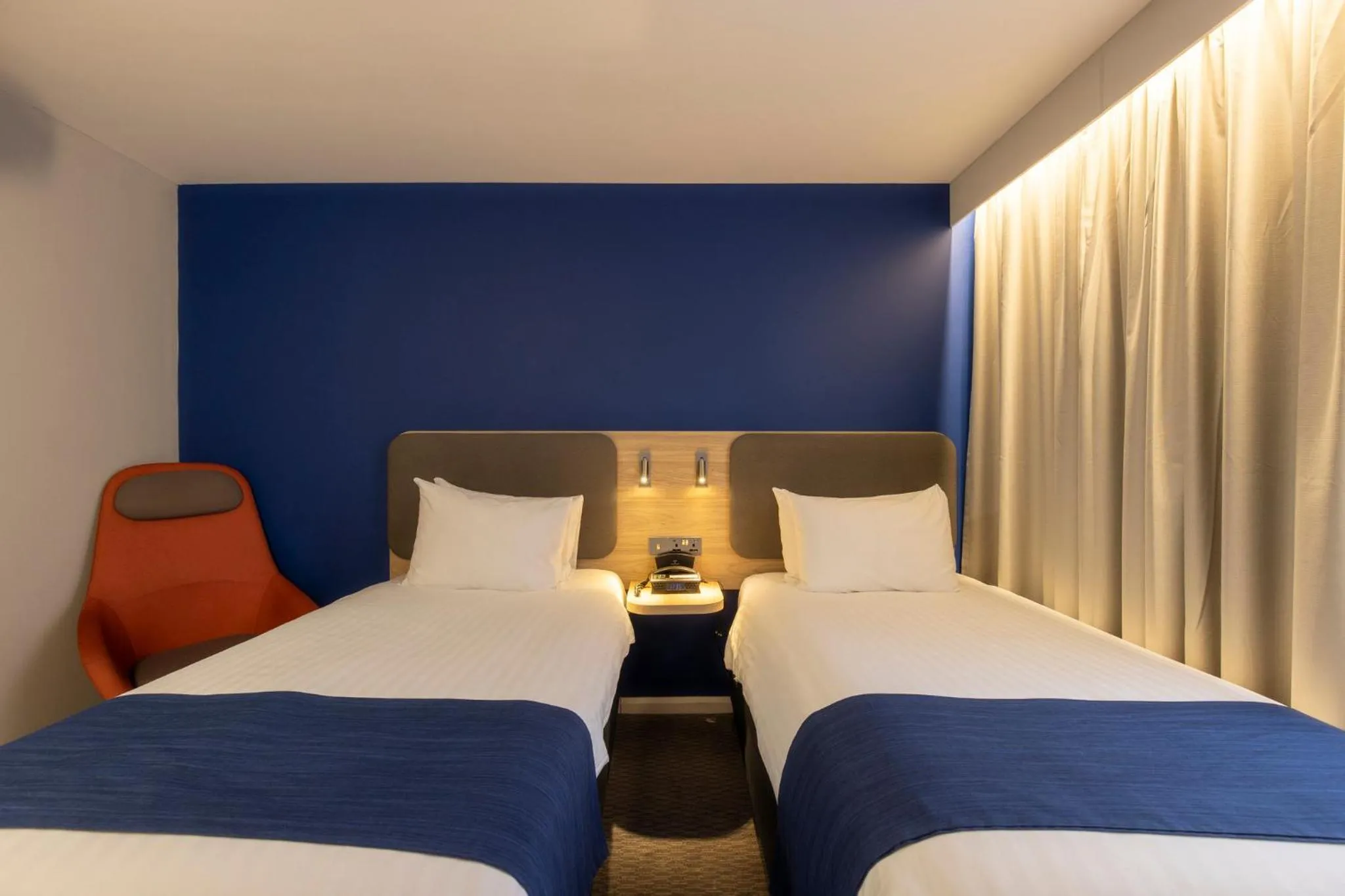 Photo of the whole room, Bed in Holiday Inn Express Poole by IHG