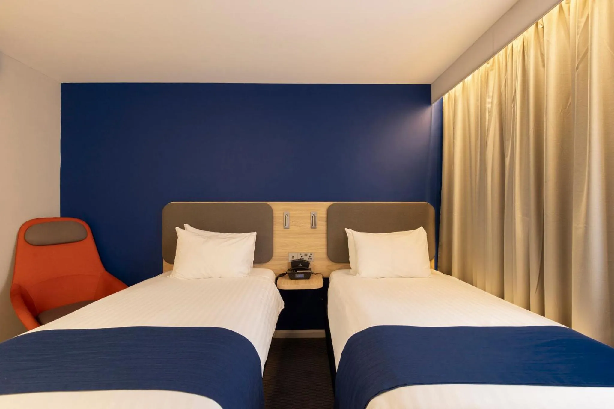 Photo of the whole room, Bed in Holiday Inn Express Poole by IHG