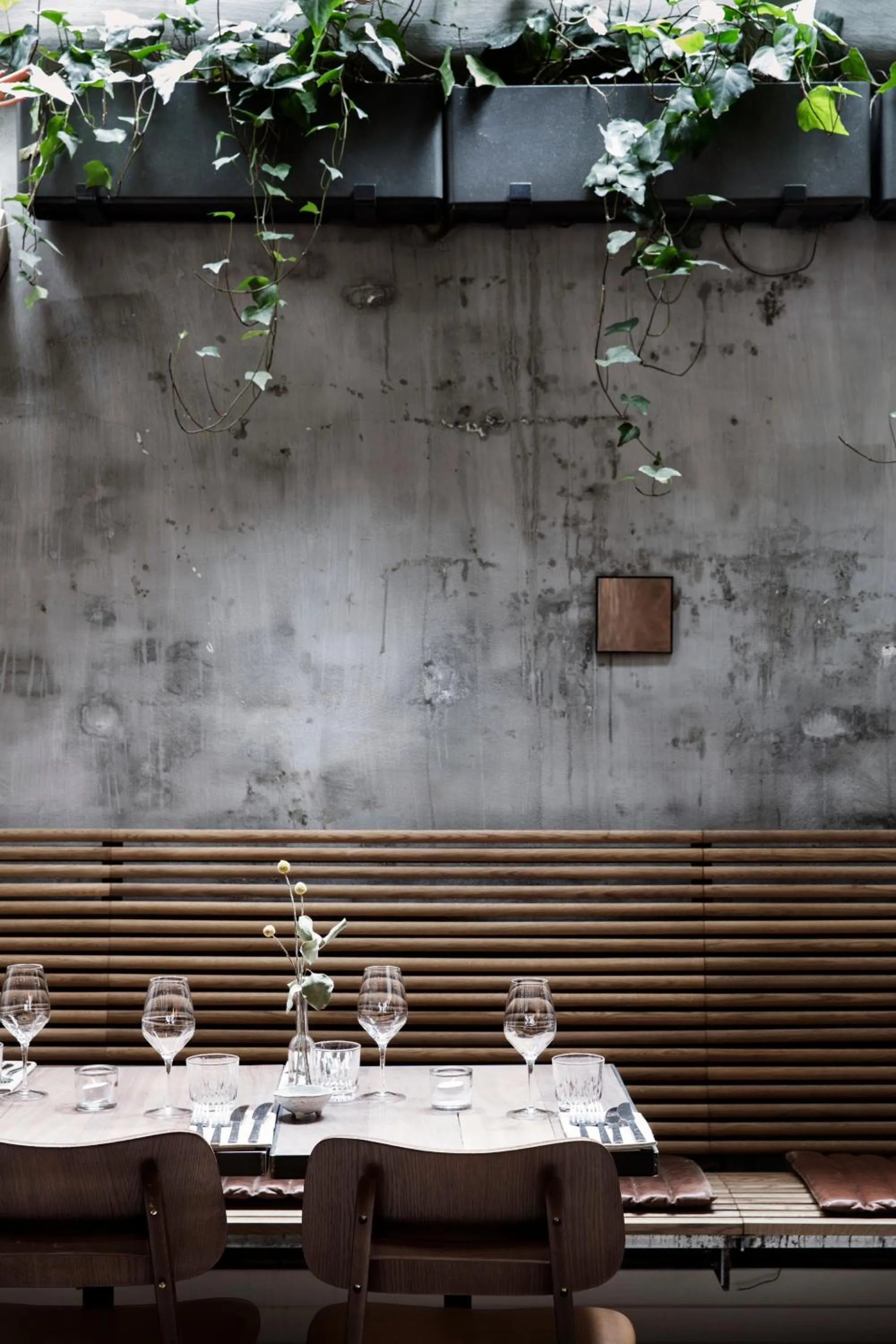 Restaurant/places to eat in Hotel SP34