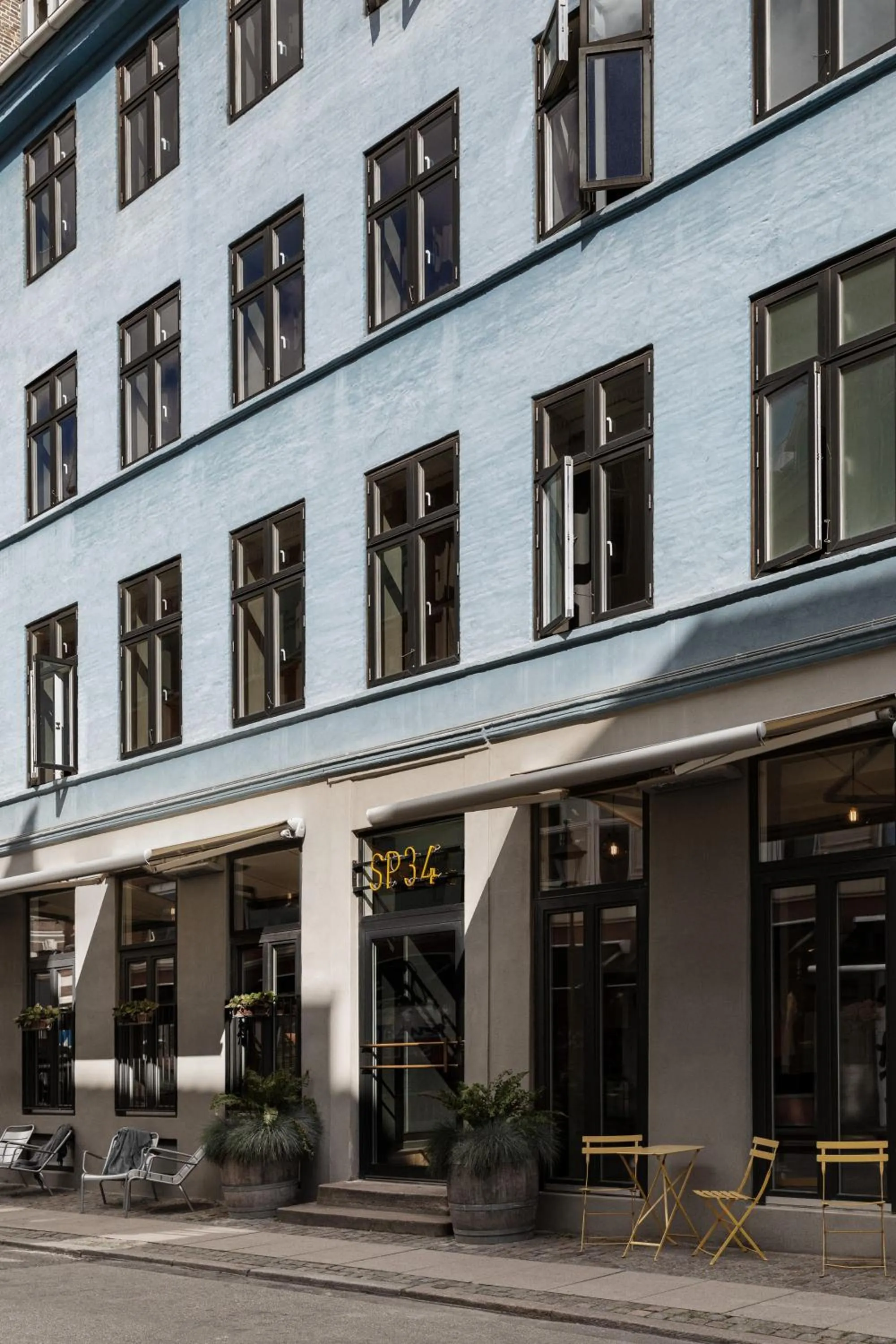 Property building in Hotel SP34