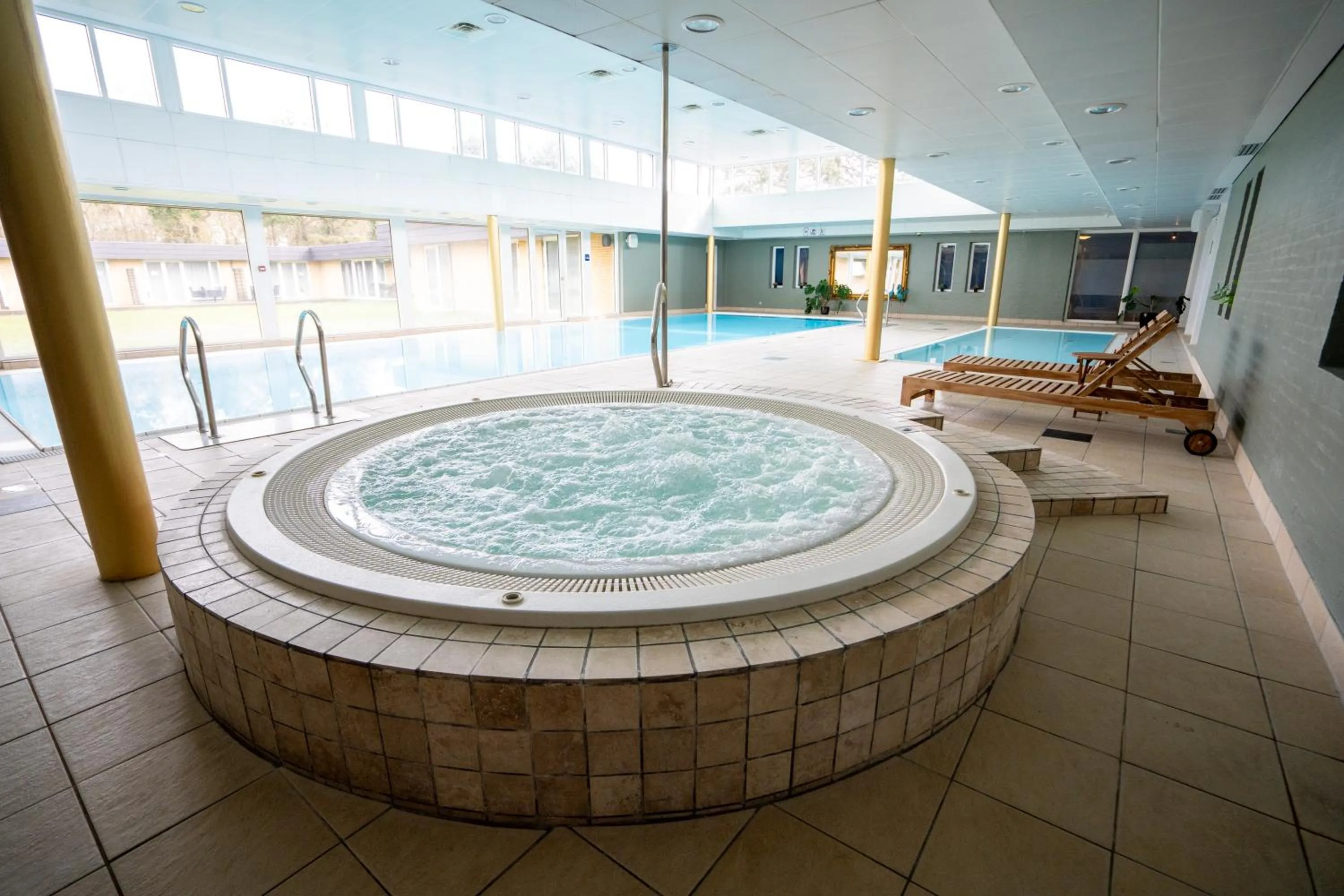 Bath in Hotel Marina