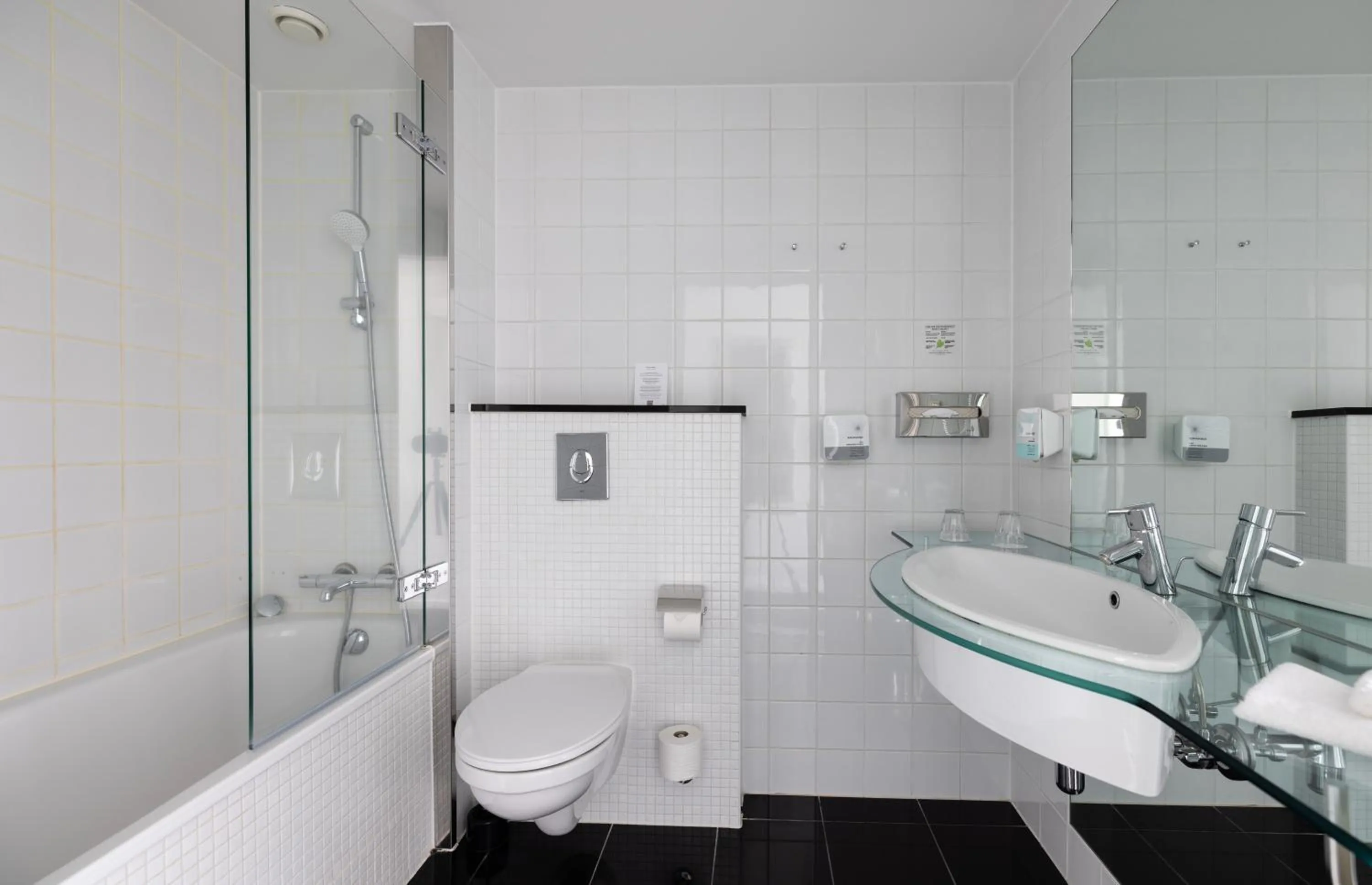 Toilet in Copenhagen Island Hotel