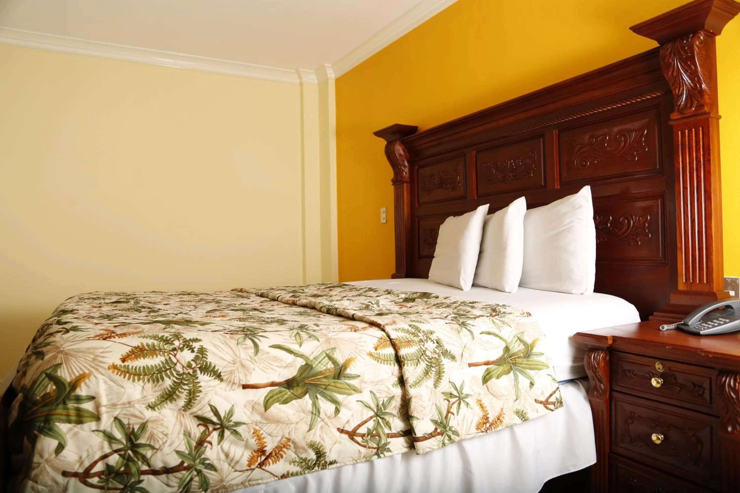 Bed in Hotel Florencia