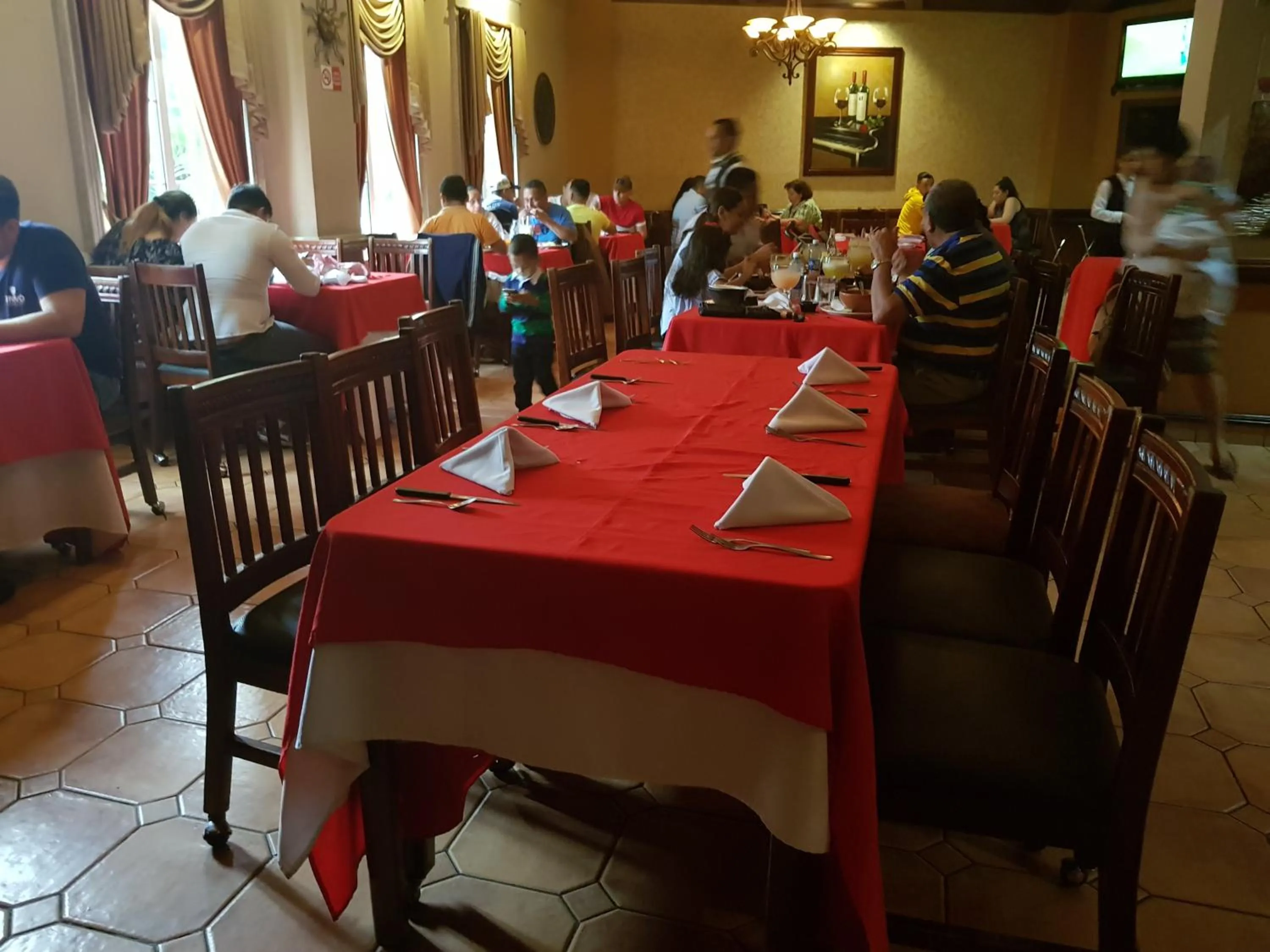 Restaurant/places to eat in Hotel Florencia