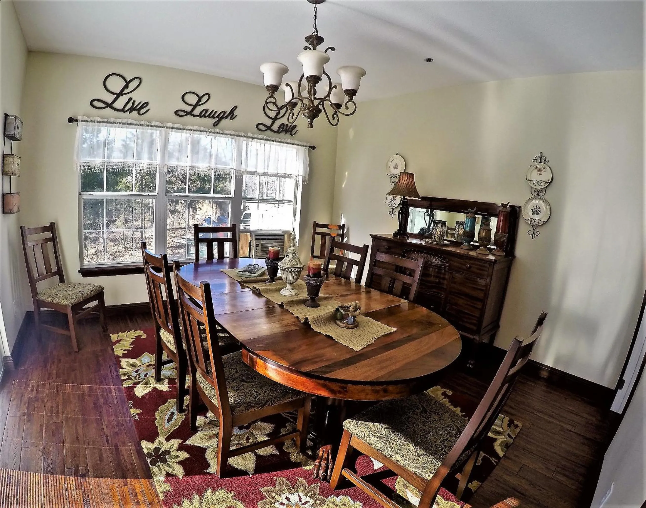 Dining area in Bradford House Bed and Breakfast
