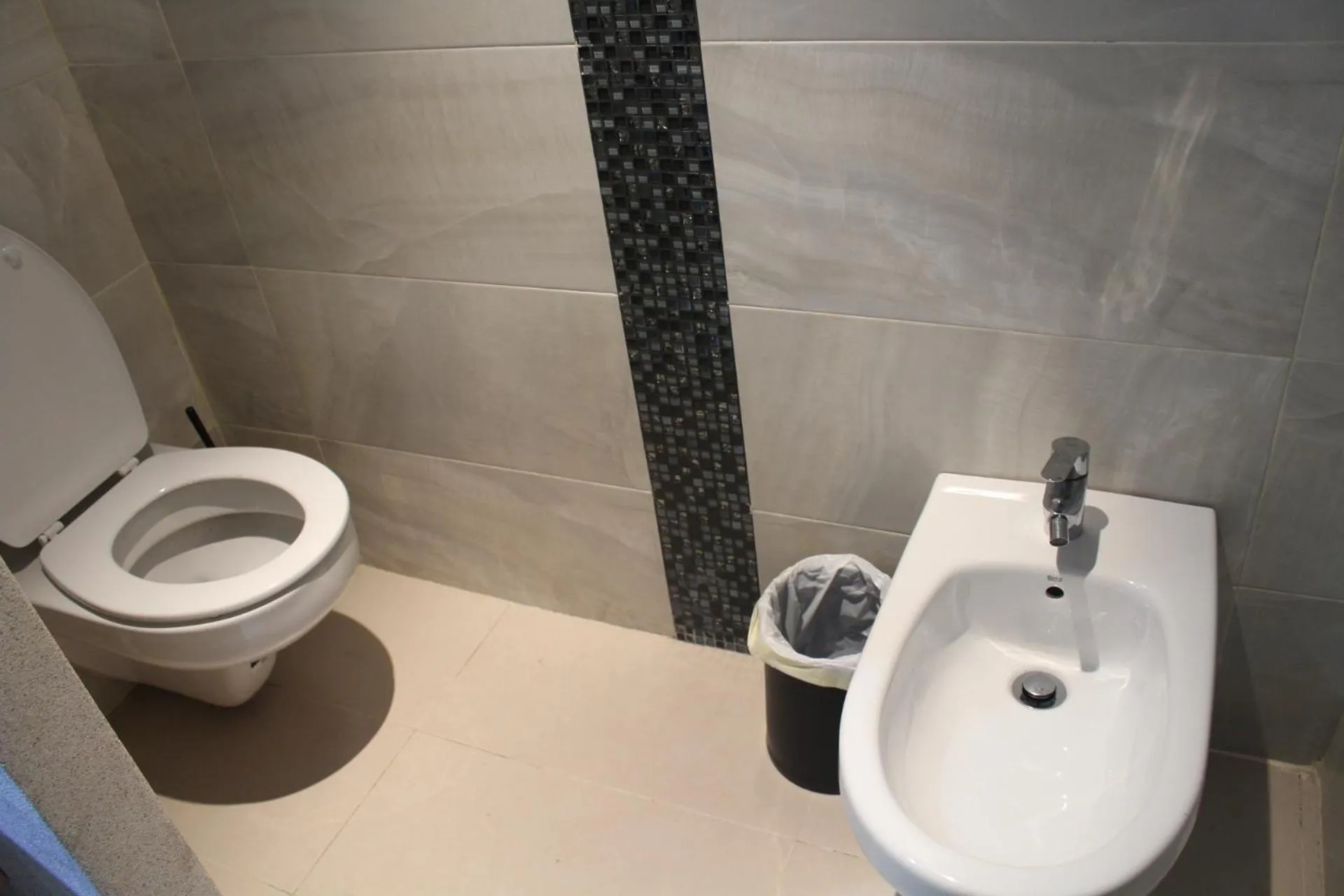 Property building in Paradise Beach