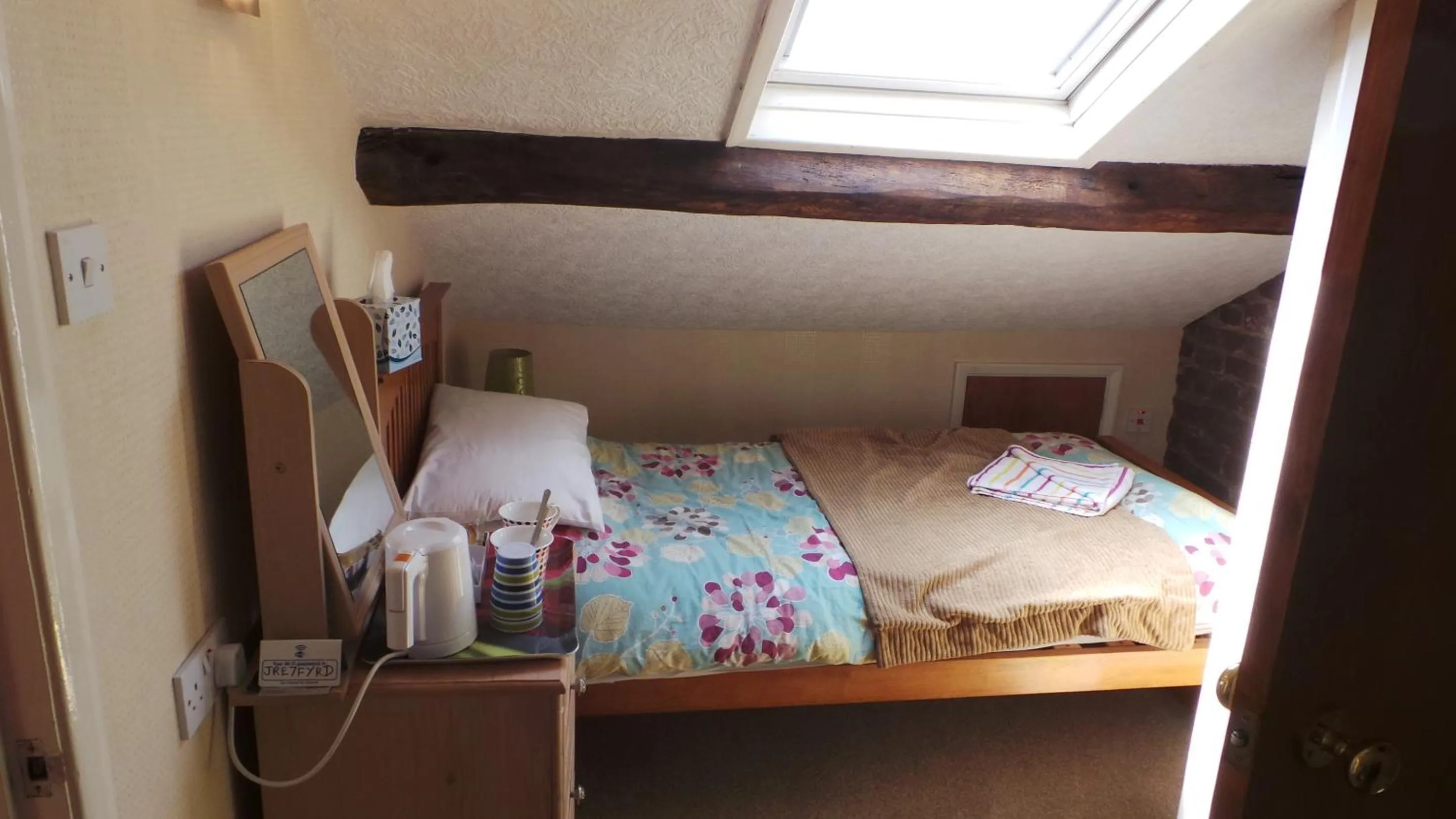 Bedroom, Bed in Tynedale Guest House