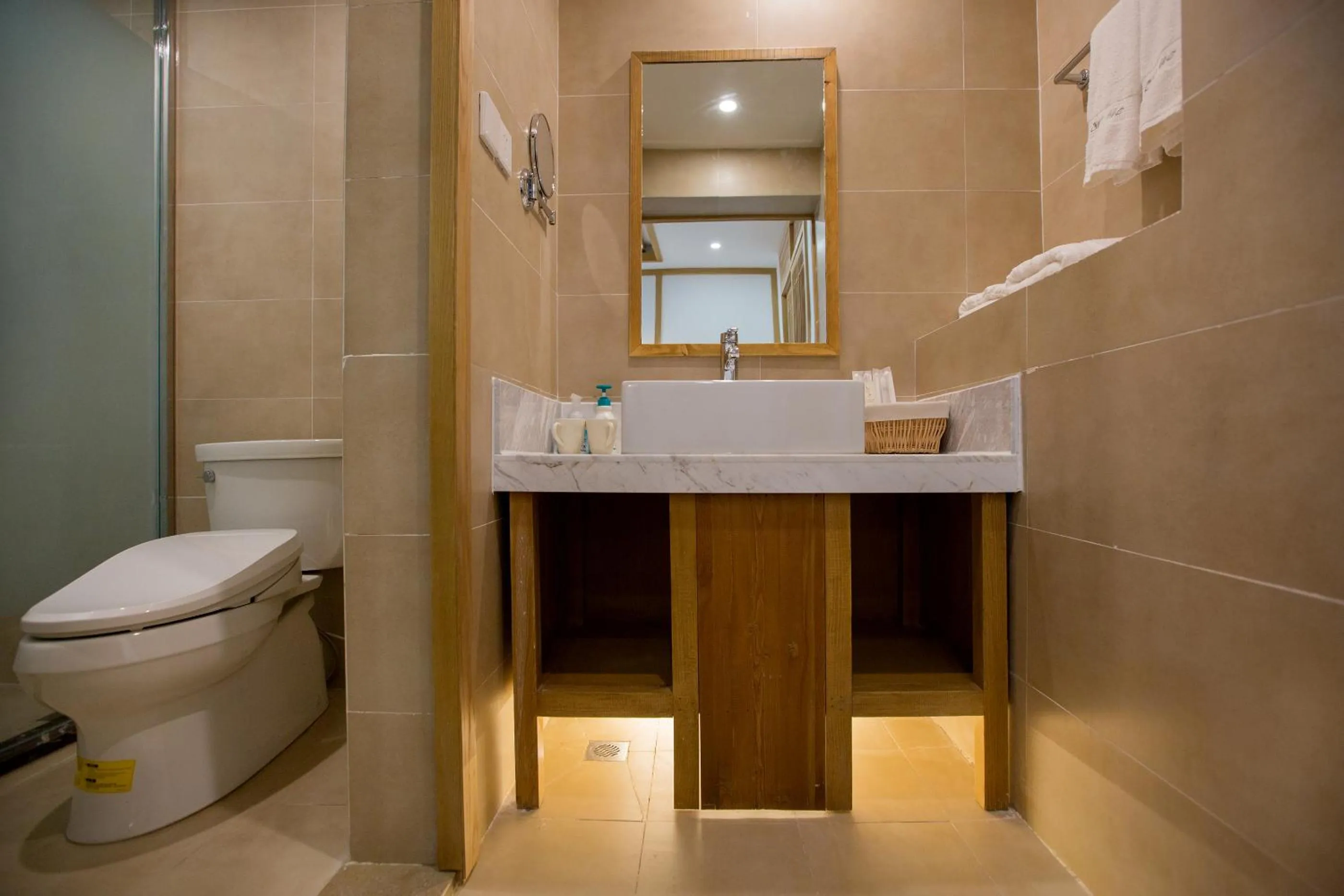 Bathroom in Jianshe Inn