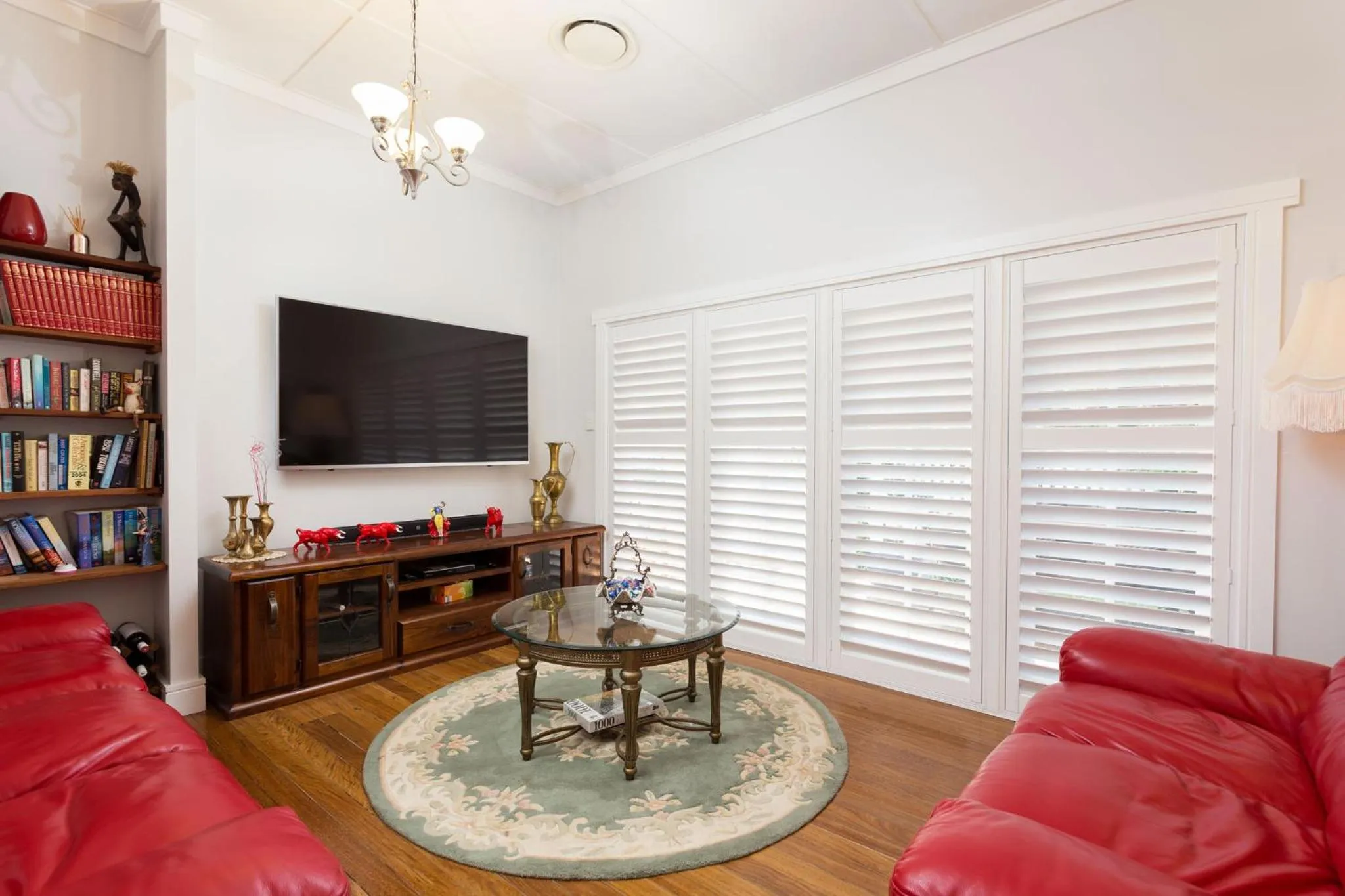 Communal lounge/ TV room in BIRCHES B&B