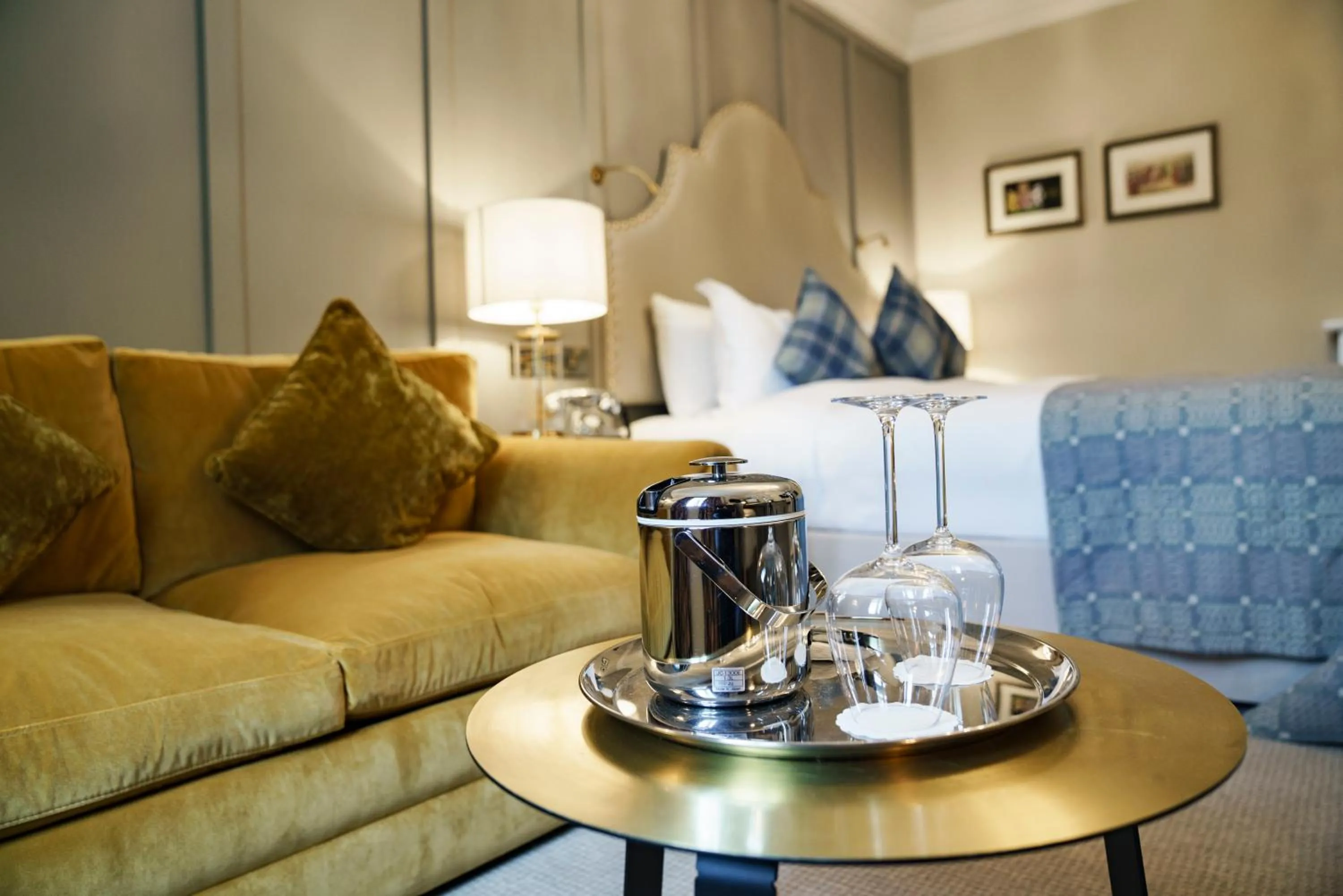 Seating area in The White Hart Hotel