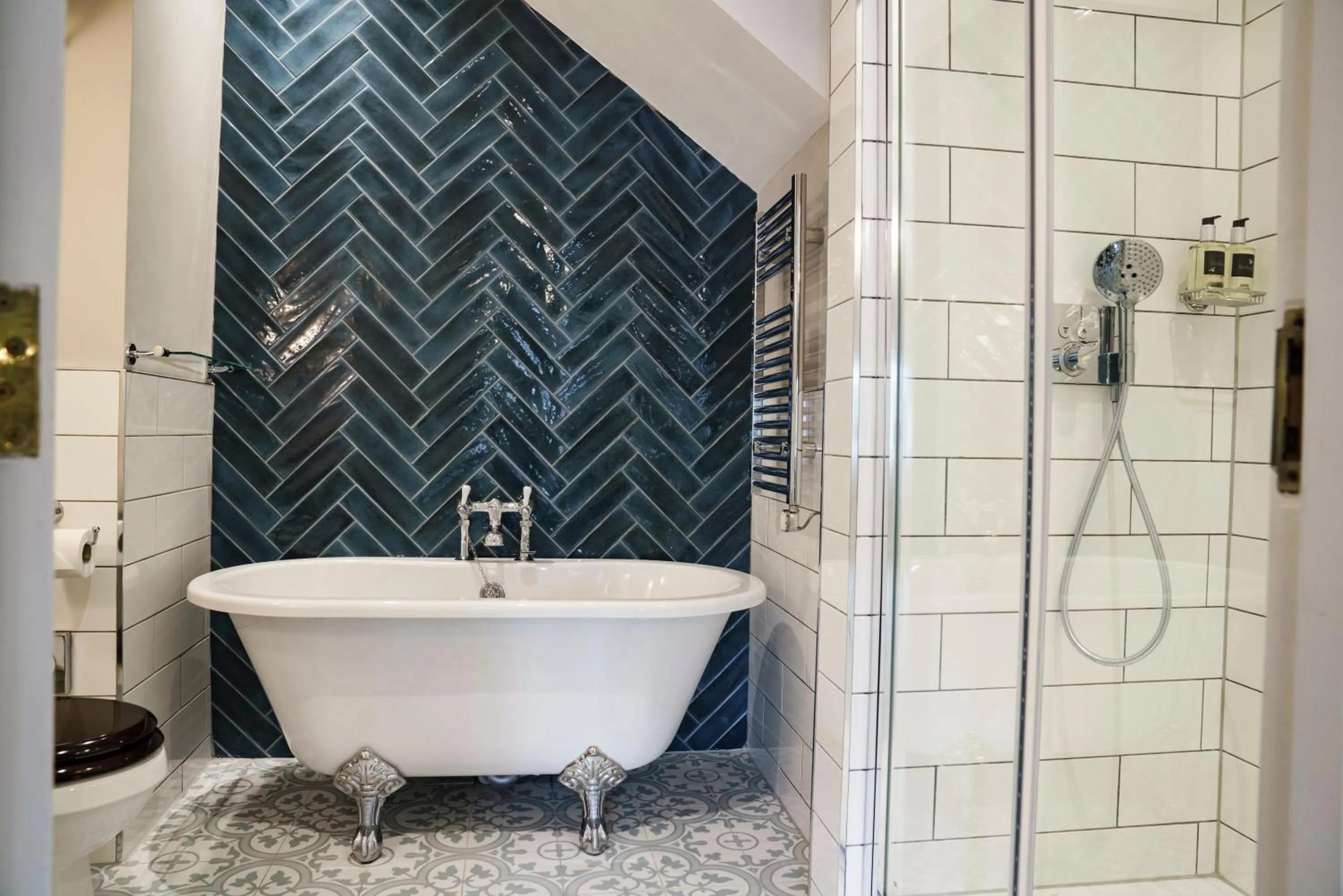 Bathroom in The White Hart Hotel