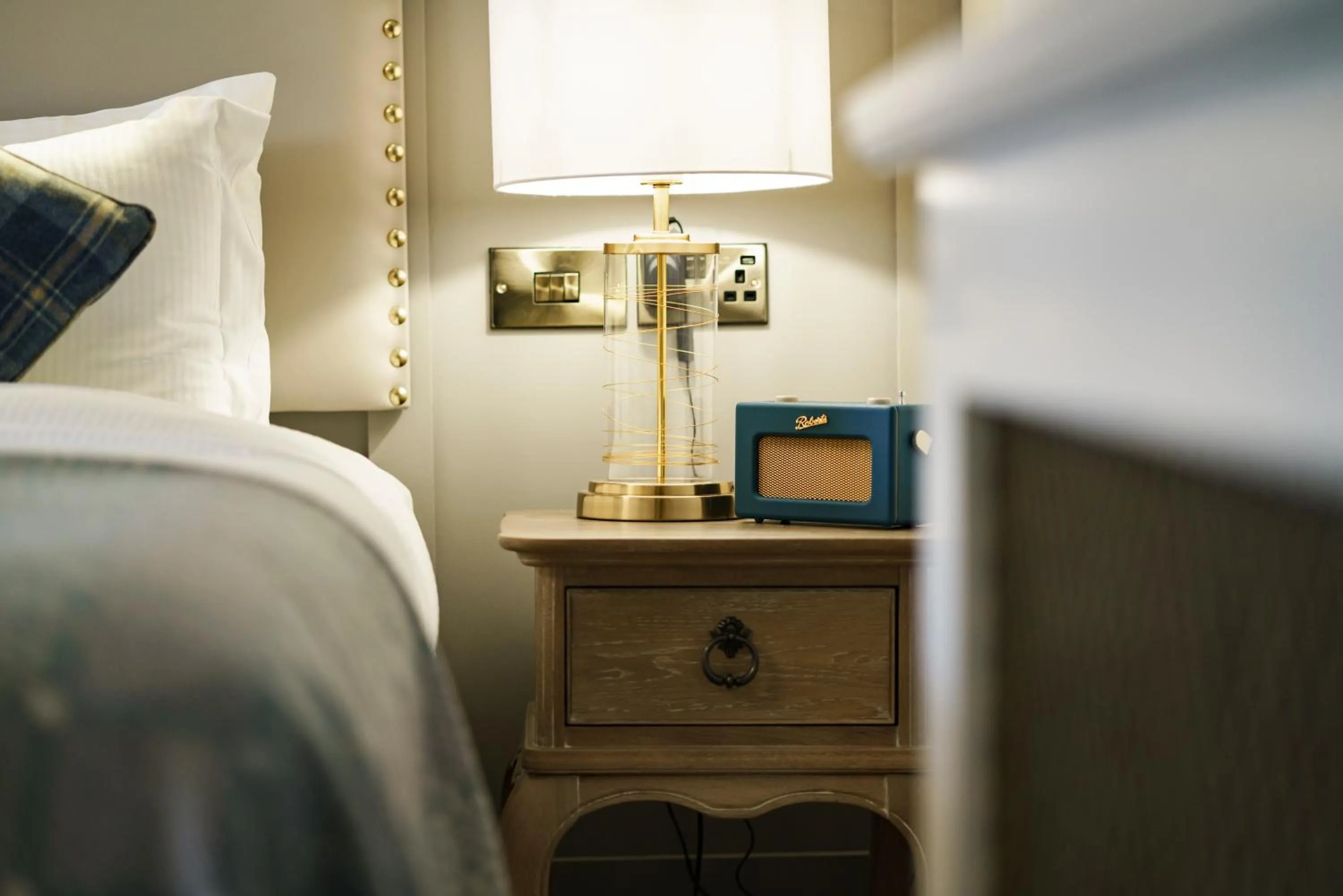 Bedroom, Bed in The White Hart Hotel