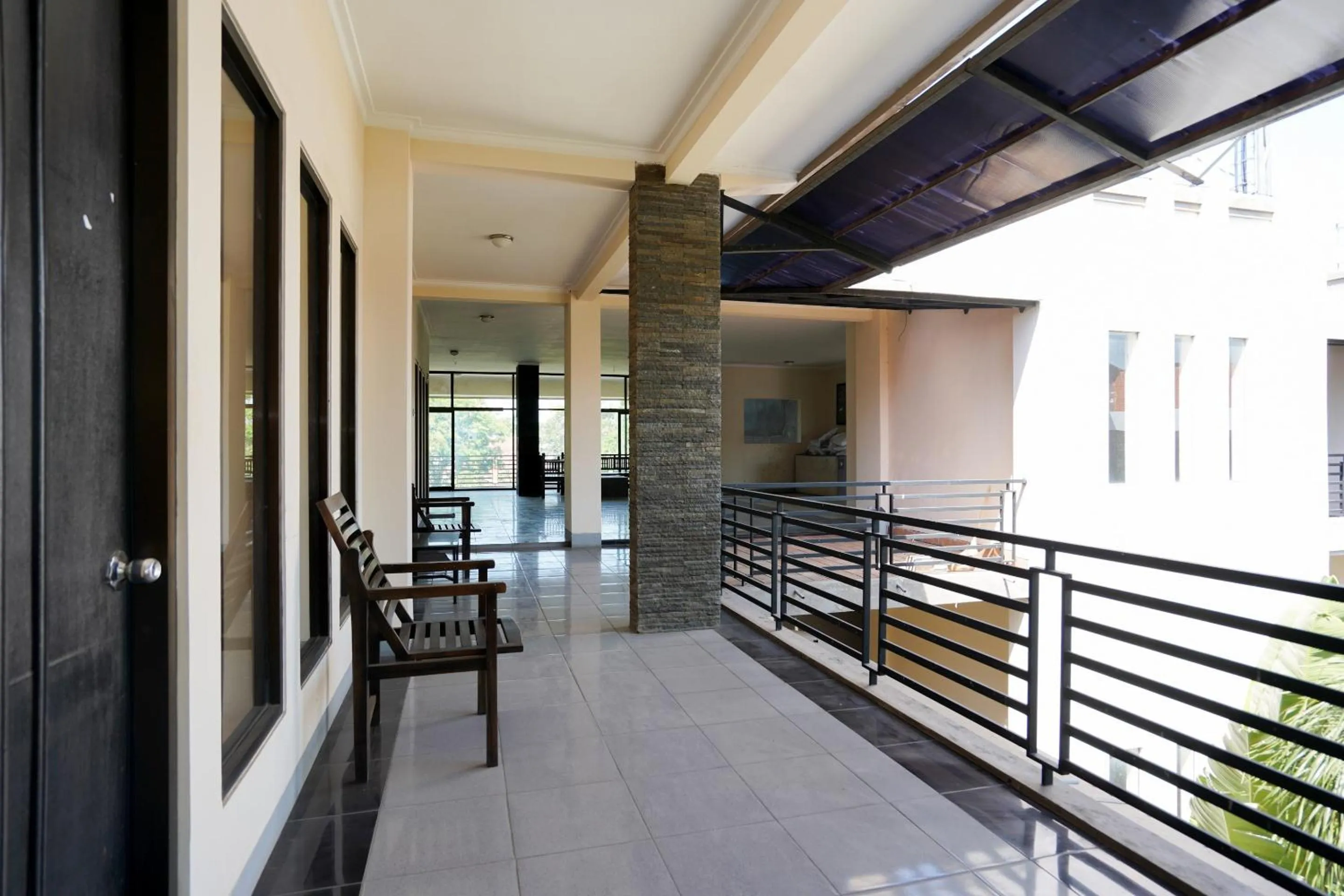 Lobby or reception in Capital O 1430 Hotel Ratna Syariah