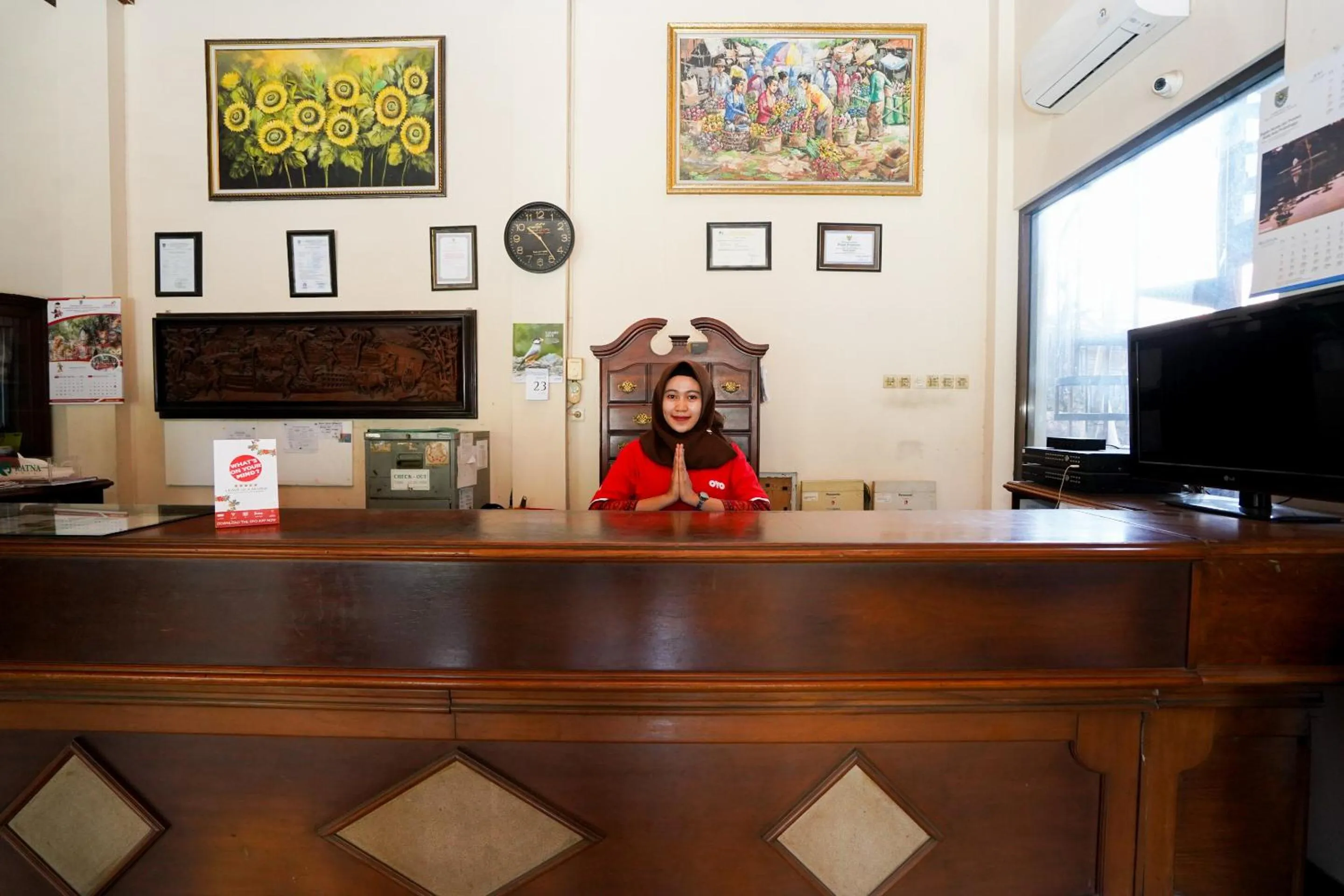 Lobby or reception in Capital O 1430 Hotel Ratna Syariah