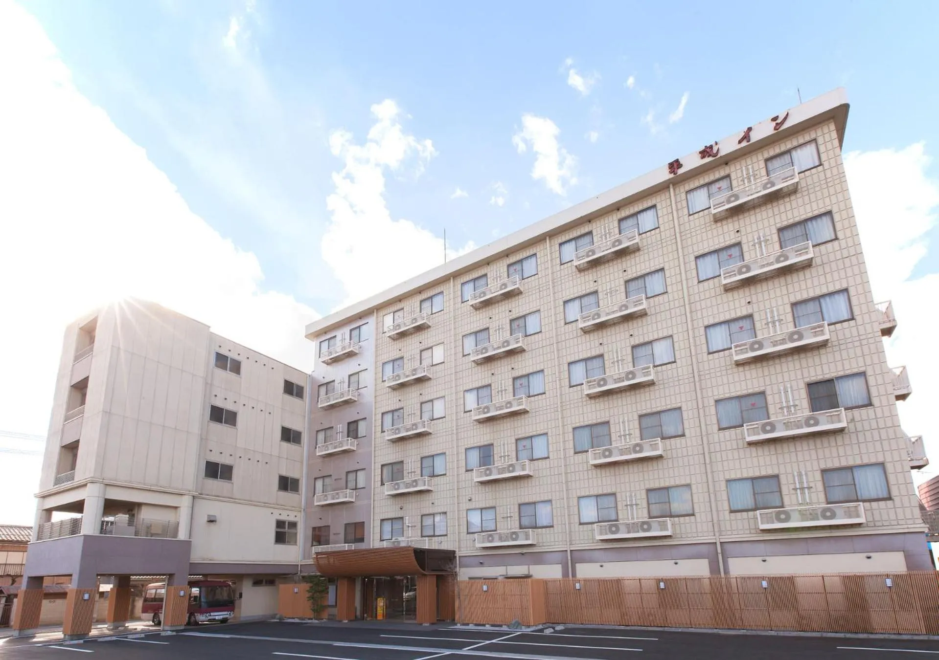 Property building in Business Hotel Isesaki Heisei Inn