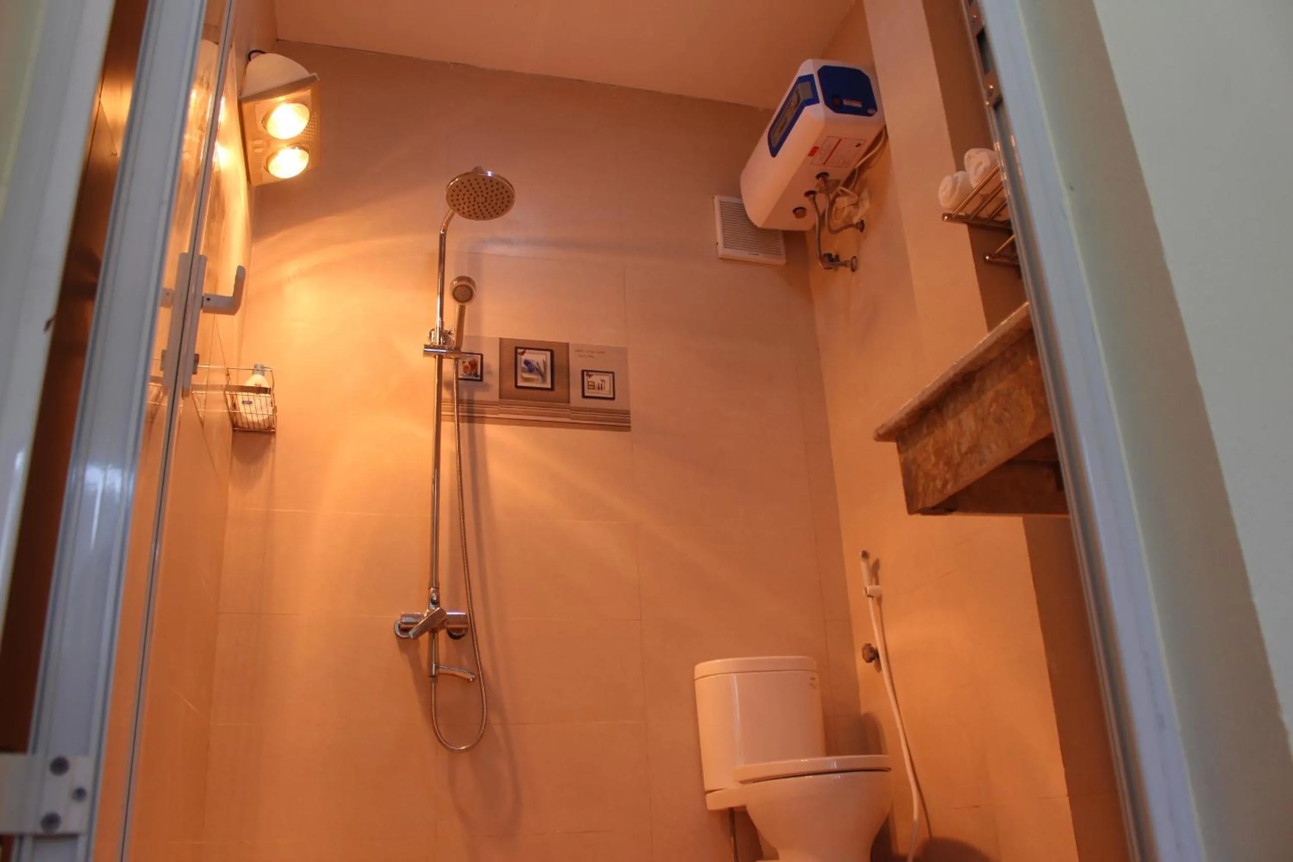 Bathroom in Sierra Homestay