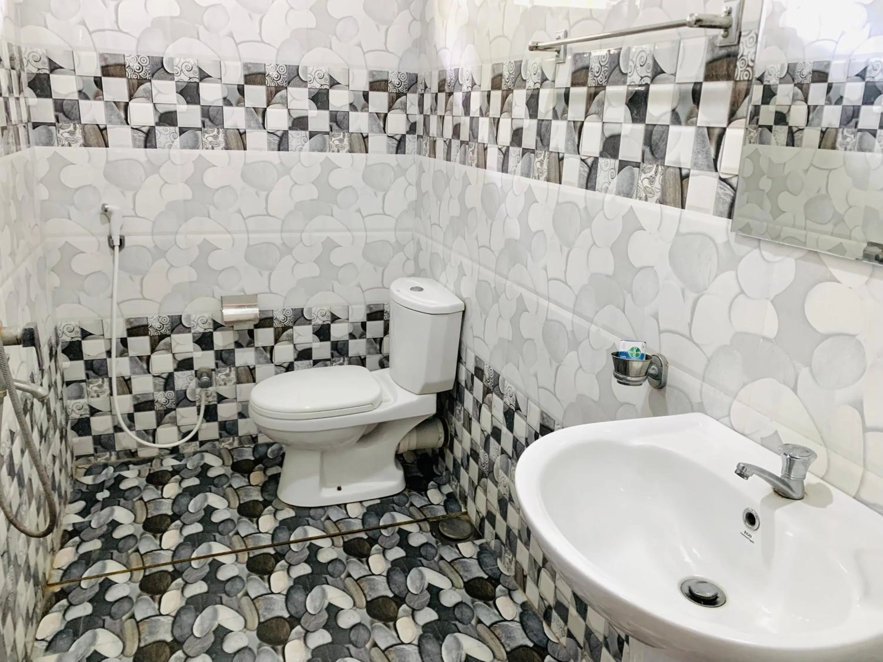 Rich Resort & Restaurant