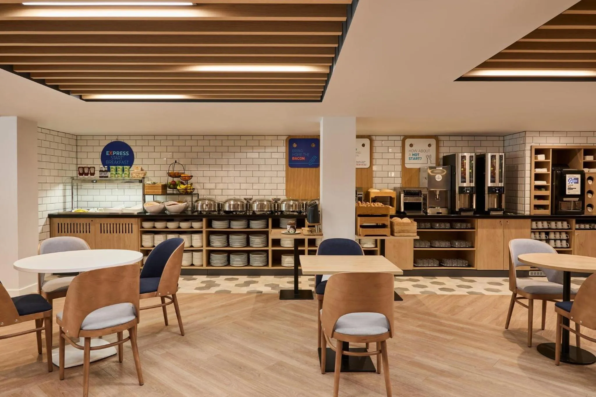 Breakfast in Holiday Inn Express London Limehouse by IHG