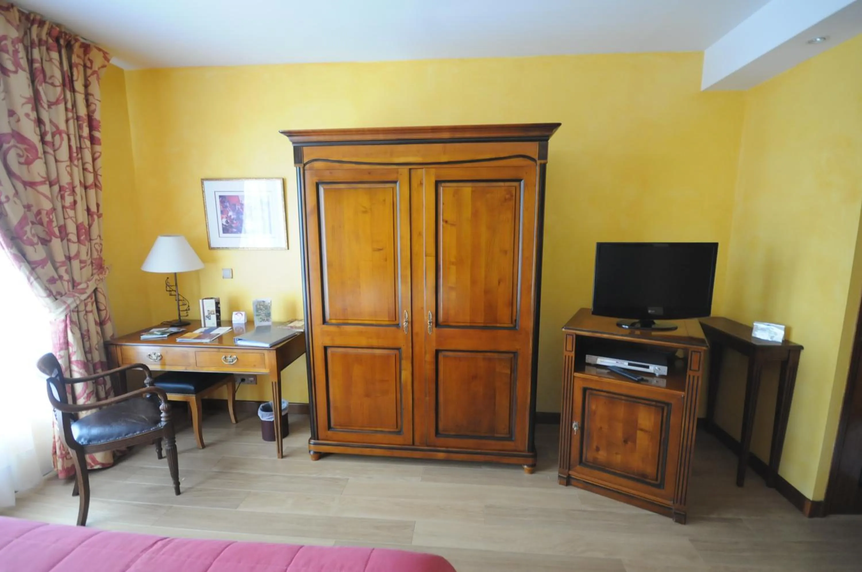 Bathroom in Demeures & Châteaux Domaine de la Grange de Condé